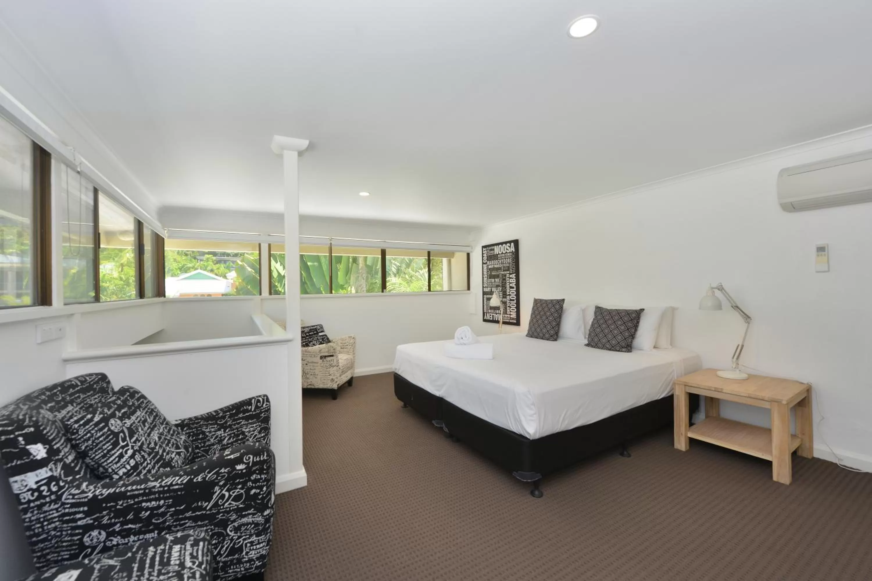 Bedroom, Bed in Driftwood Mantaray - Official Onsite Reception and Check In