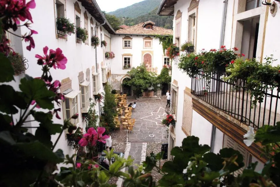 Property building in Villa Bertagnolli - Locanda Del Bel Sorriso