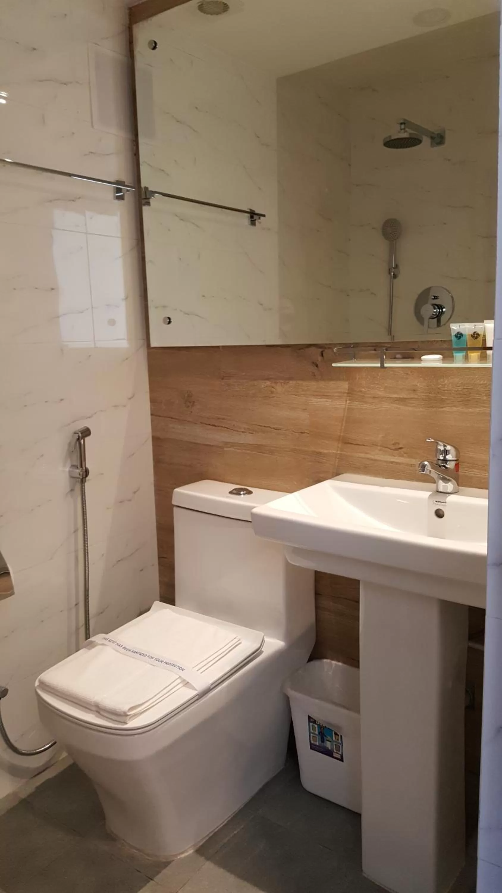 Bathroom in Hotel Bihani