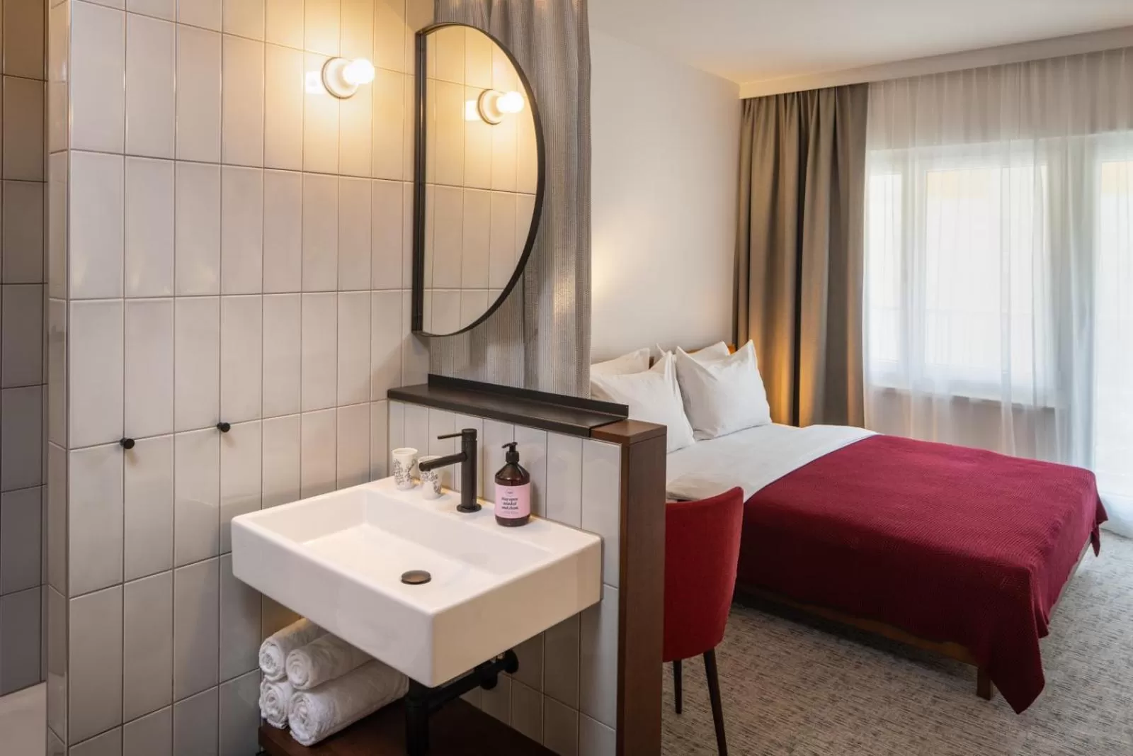 Bed in magdas HOTEL Vienna City - First Social Business HOTEL in Austria