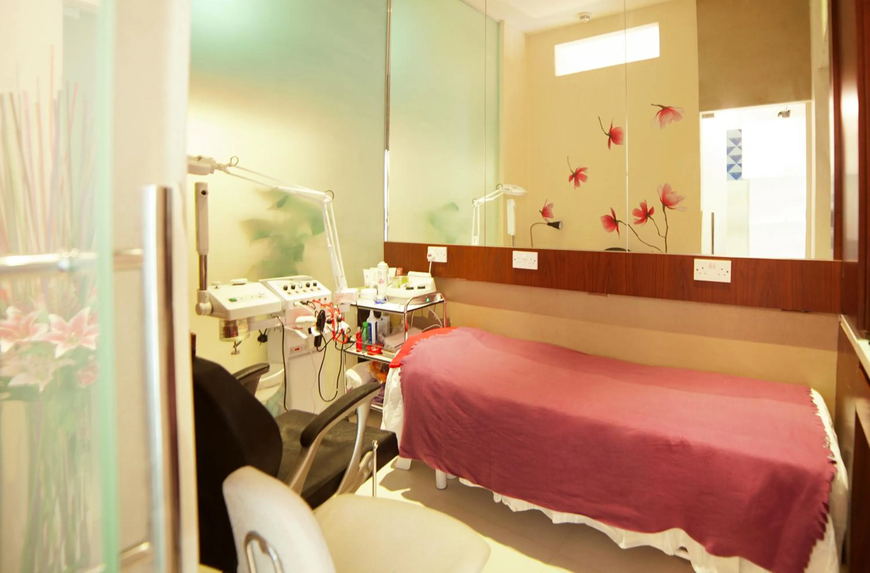Spa and wellness centre/facilities, Bed in Raviz Center Point Hotel