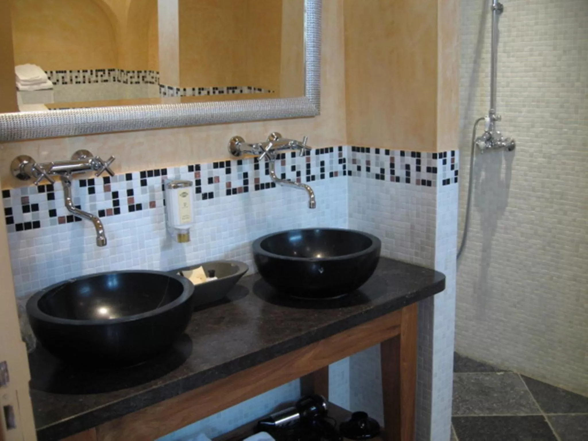 Bathroom in Hajé Hotel Joure