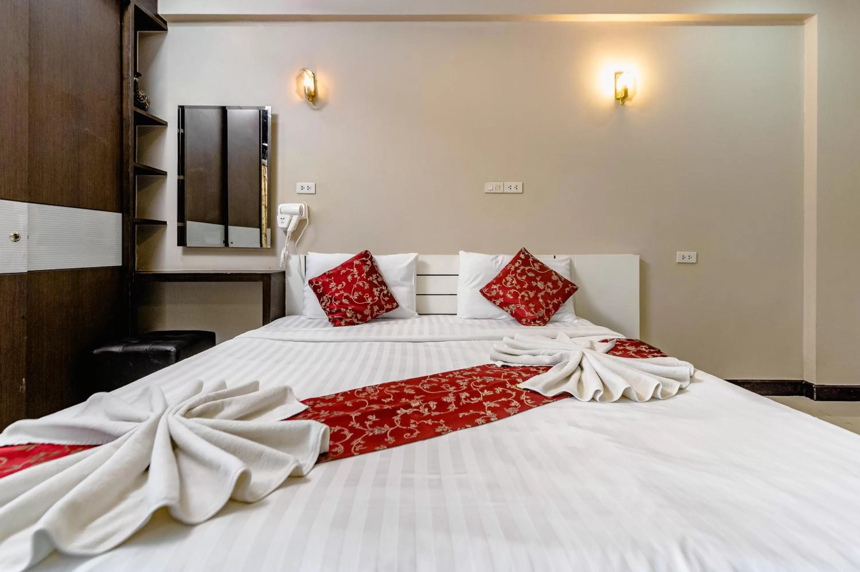 Standard Double Room in Gold Airport Suites