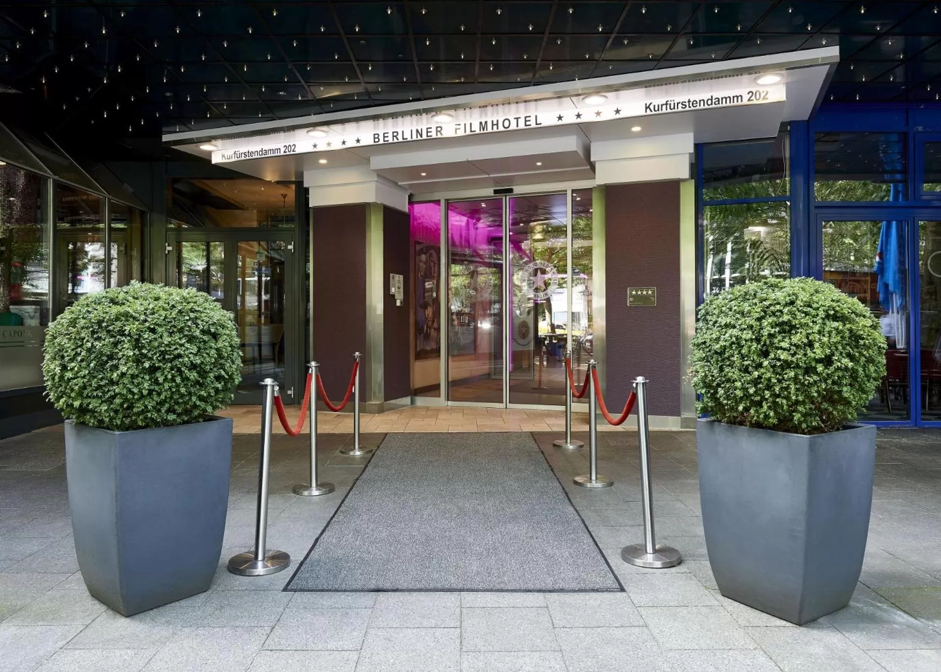 Facade/entrance in Hollywood Media Hotel am Kurfürstendamm