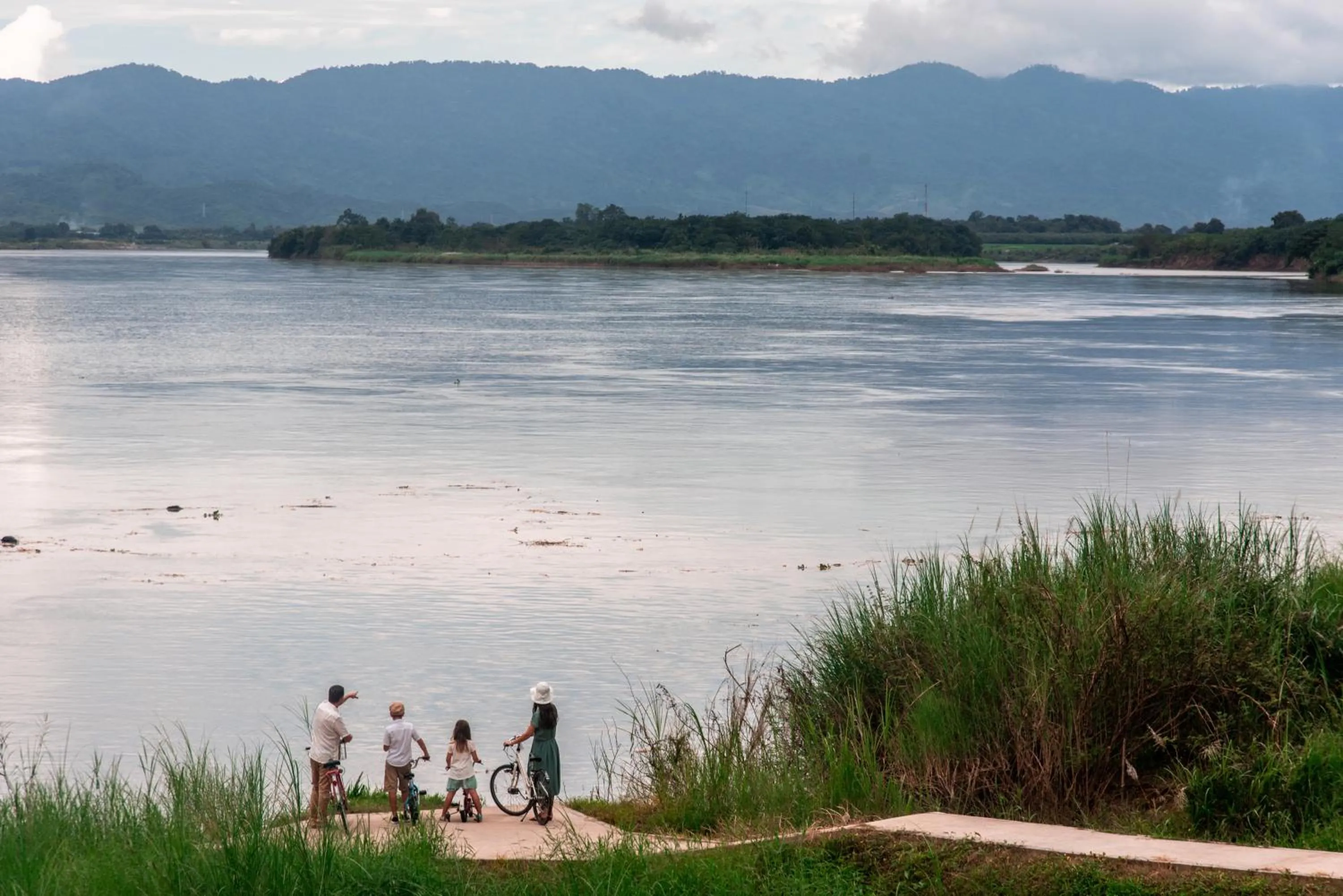 River view in Bansaeo Garden and Resort