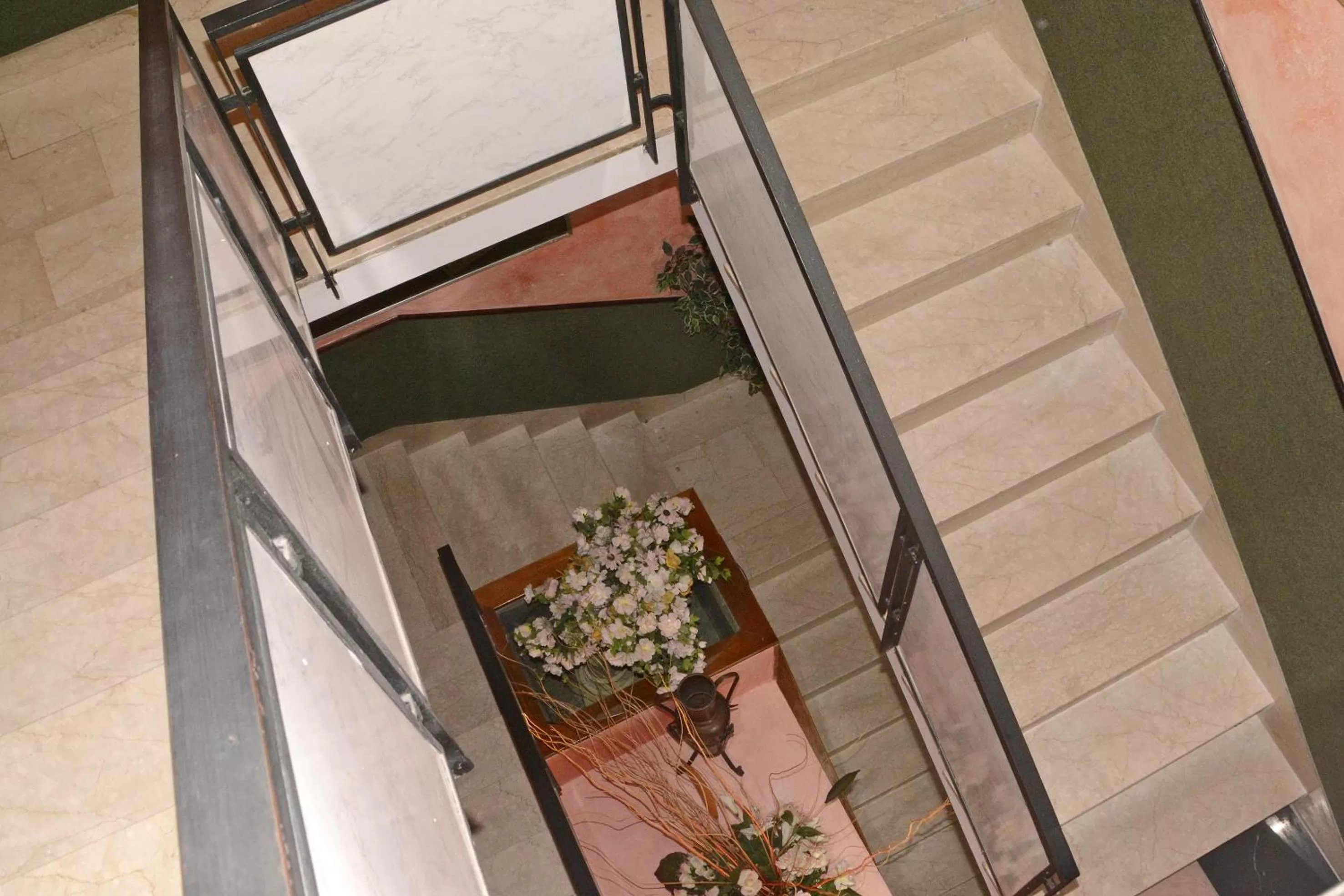 Entertainment in HOTEL IL PARCO - Parking Free & Restaurant - Hotel