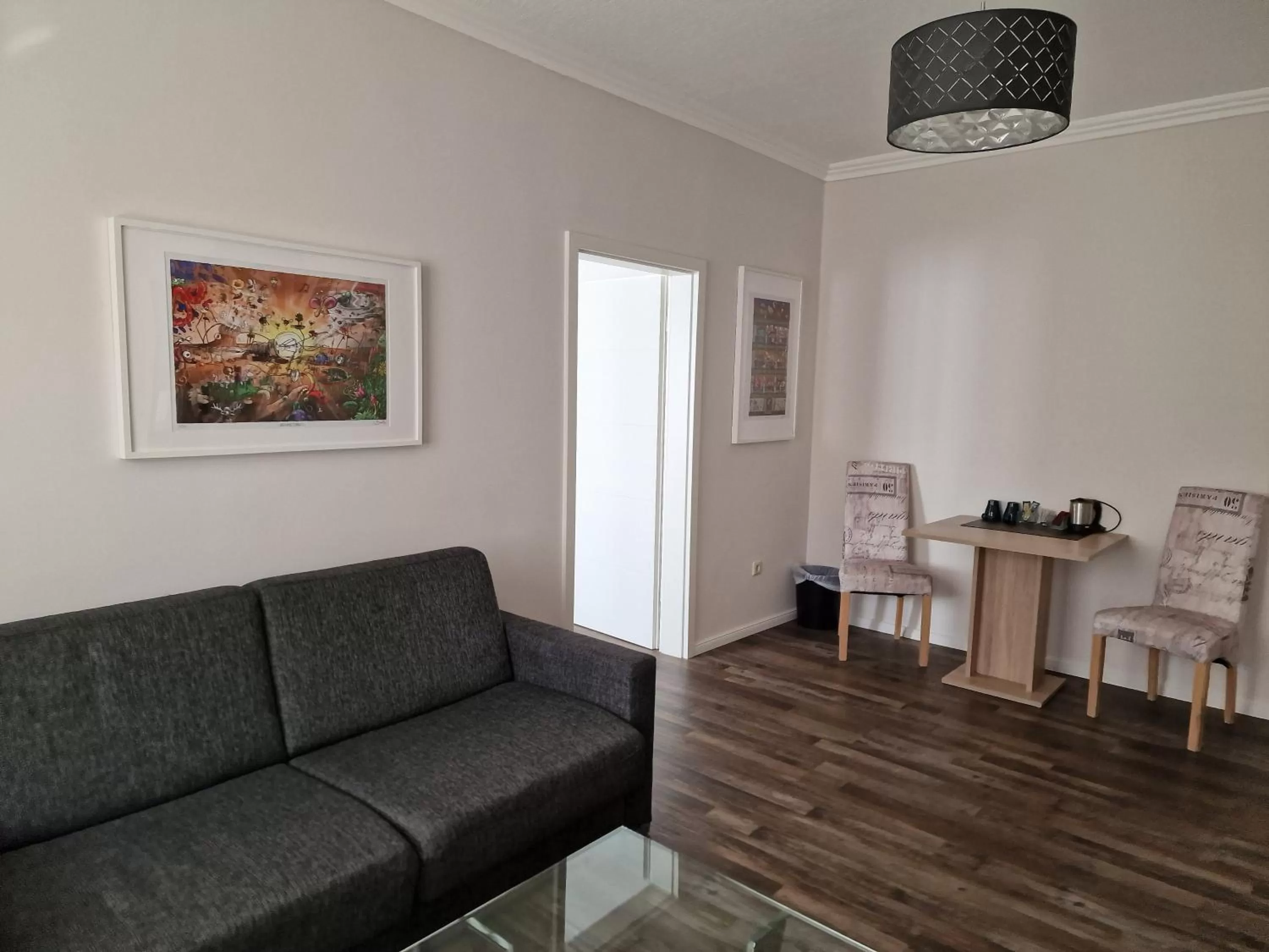 Living room in artHOTEL Bremen