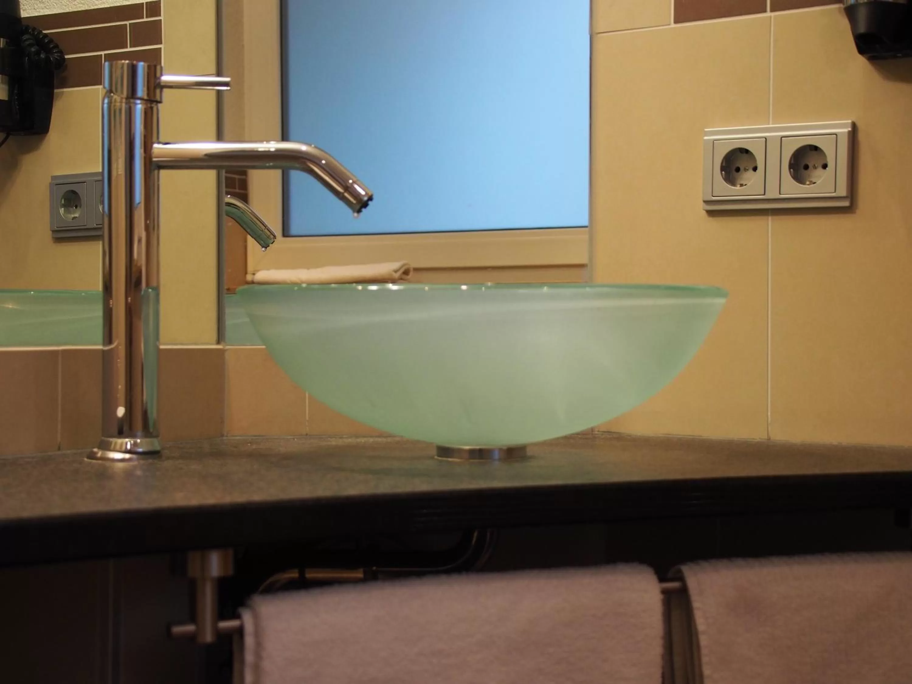 Photo of the whole room, Bathroom in Landhotel ALTE LINDE