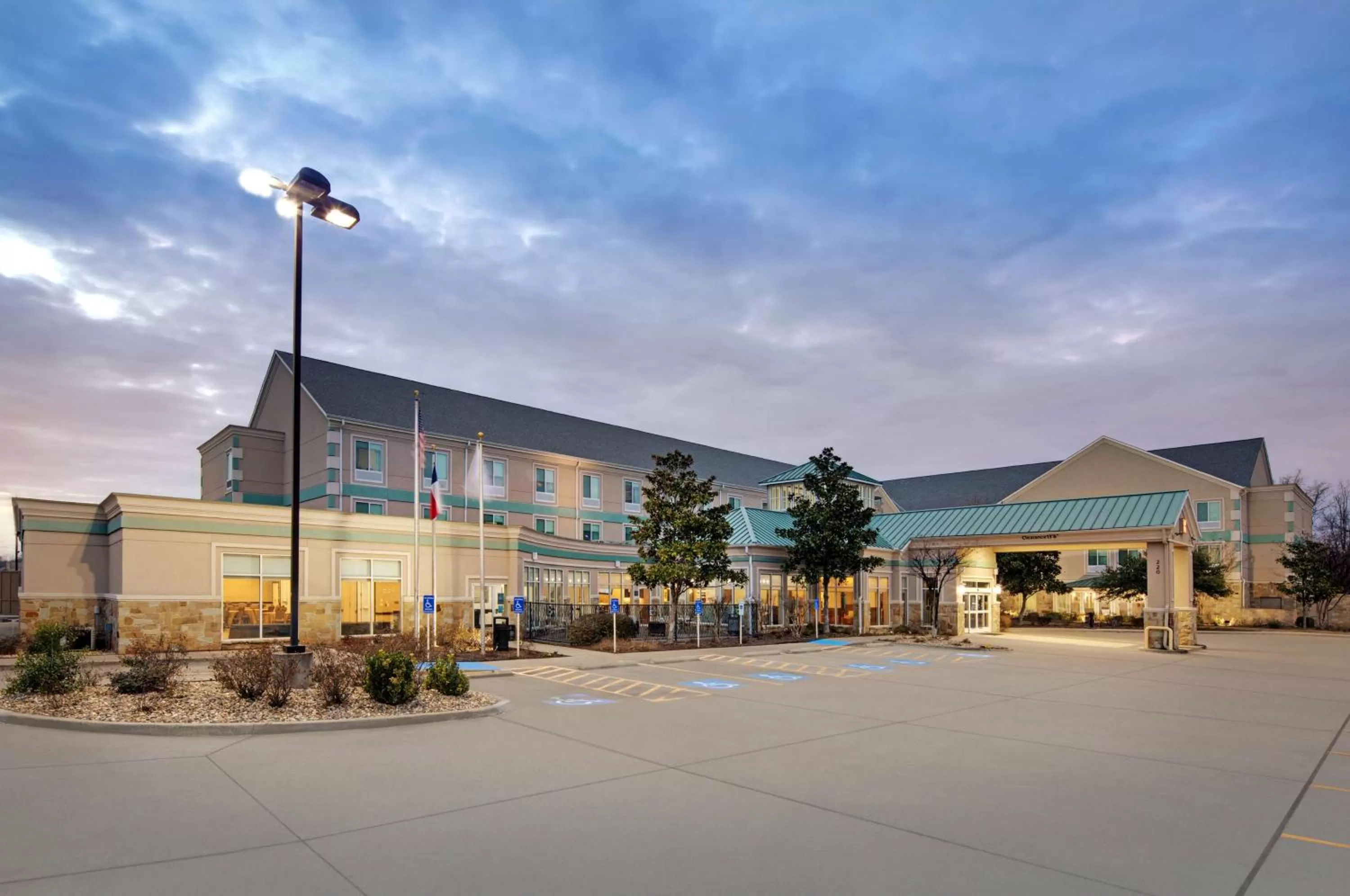 Property building in Hilton Garden Inn Tyler