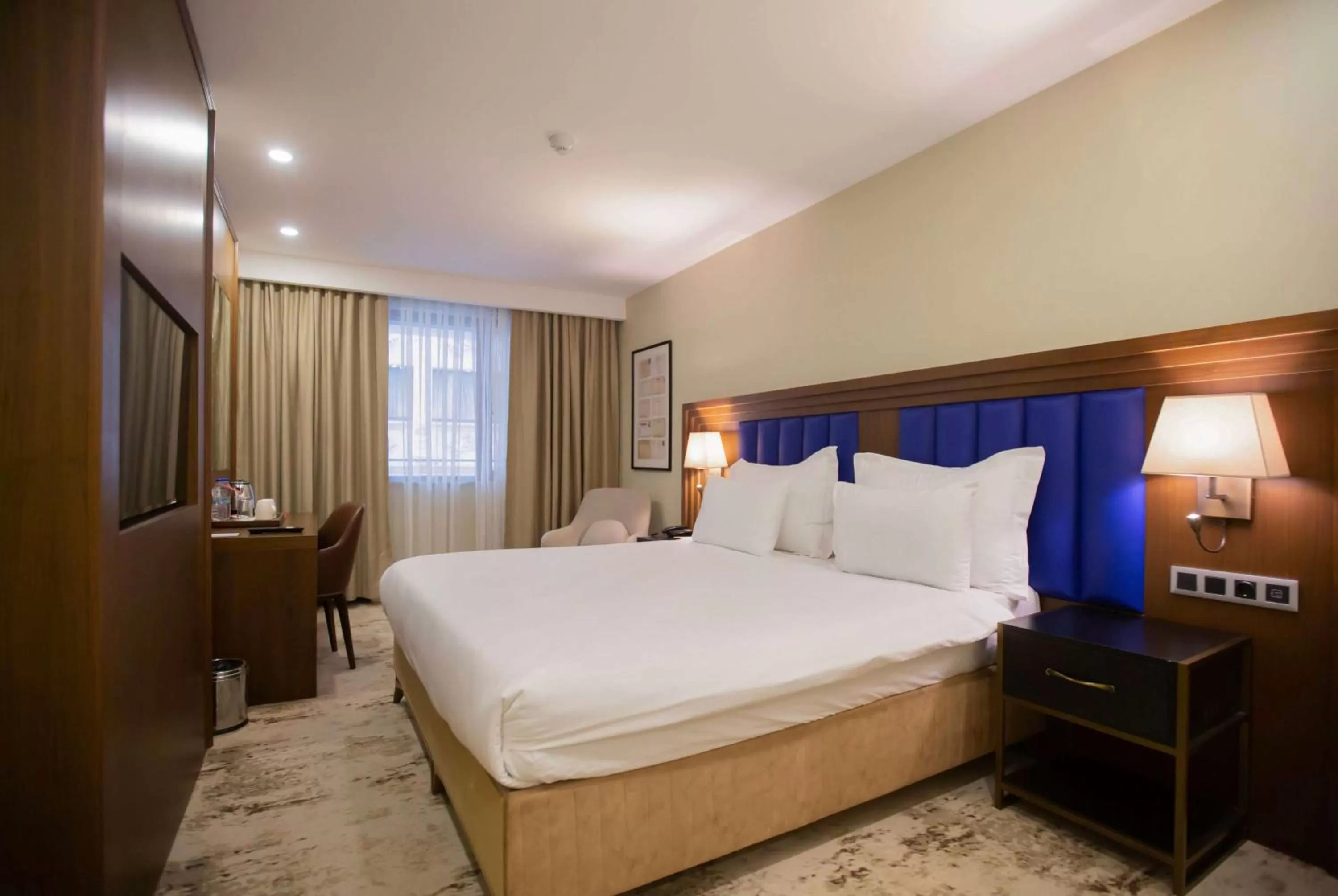 Bed in Ramada Plaza Sultanahmet