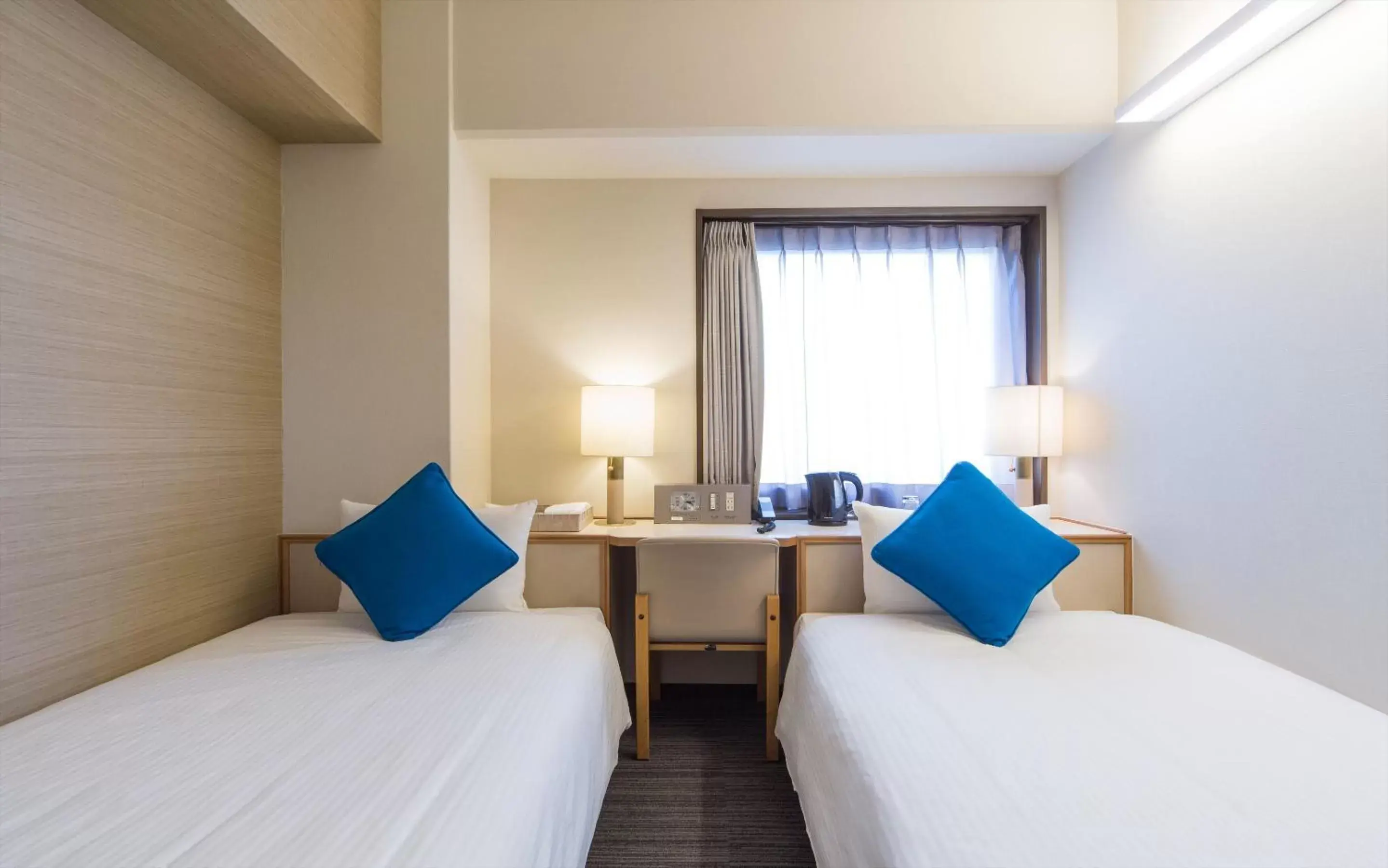 Twin Room - Non-Smoking in Hotel Sun White Twin Room - Non-Smoking in Hotel Sun White