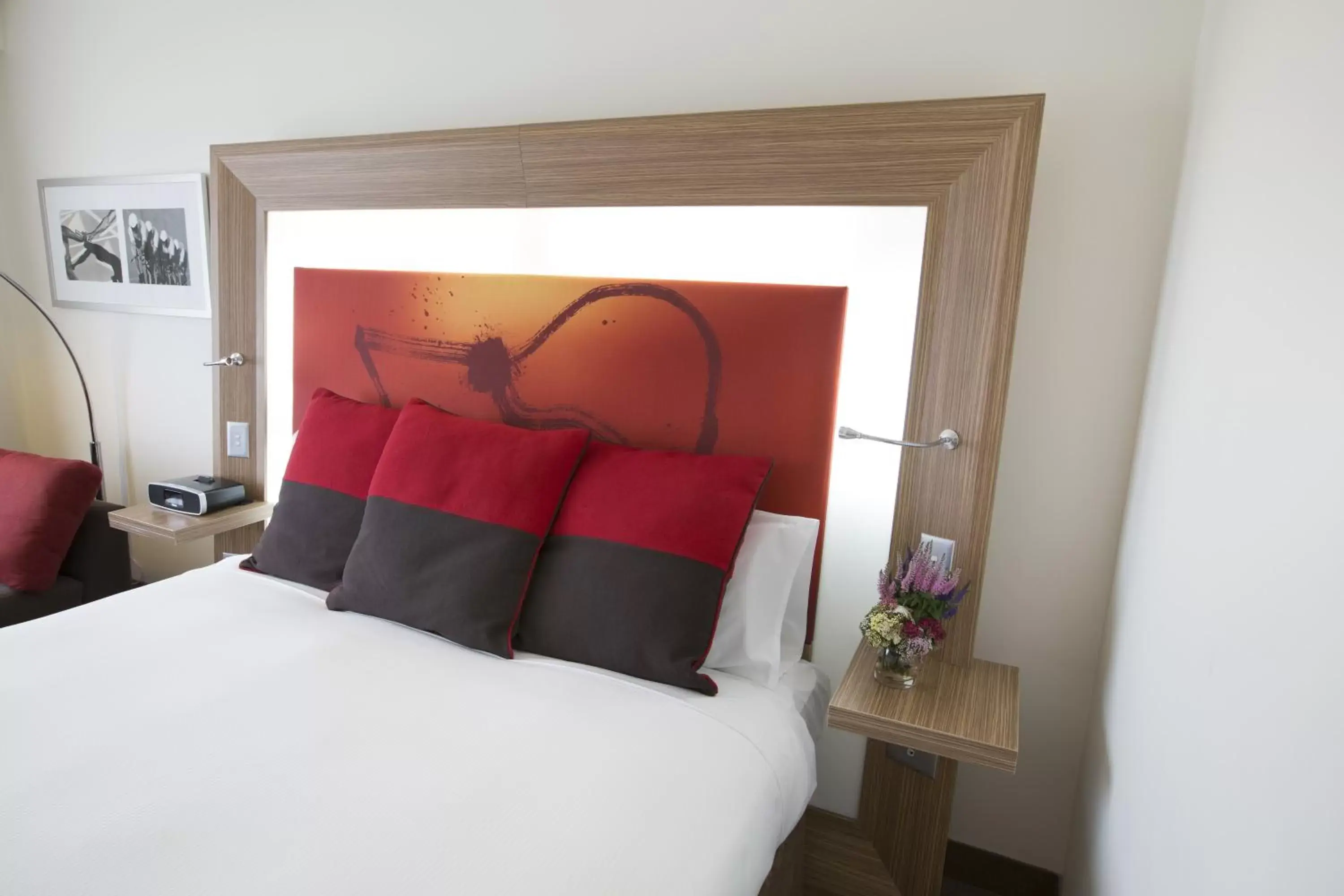 Superior Suite with 1 King Bed and Balcony in Novotel Sydney Olympic Park Superior Suite with 1 King Bed and Balcony in Novotel Sydney Olympic Park