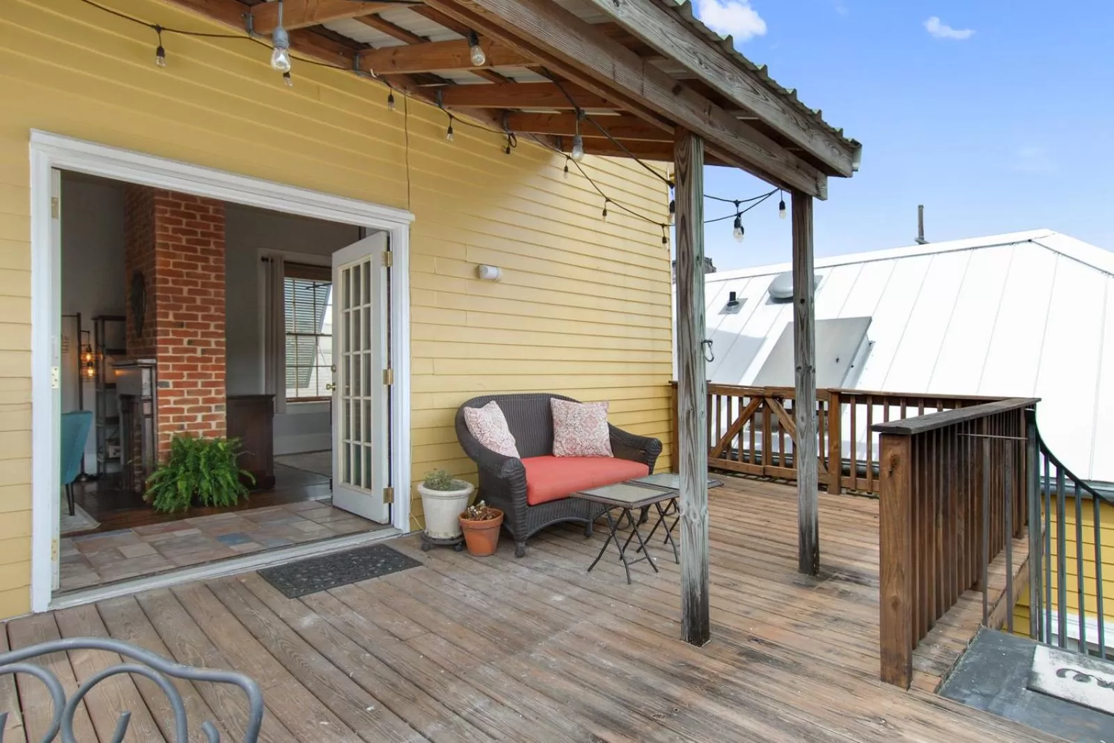 Balcony/Terrace in Auld Sweet Olive Bed and Breakfast