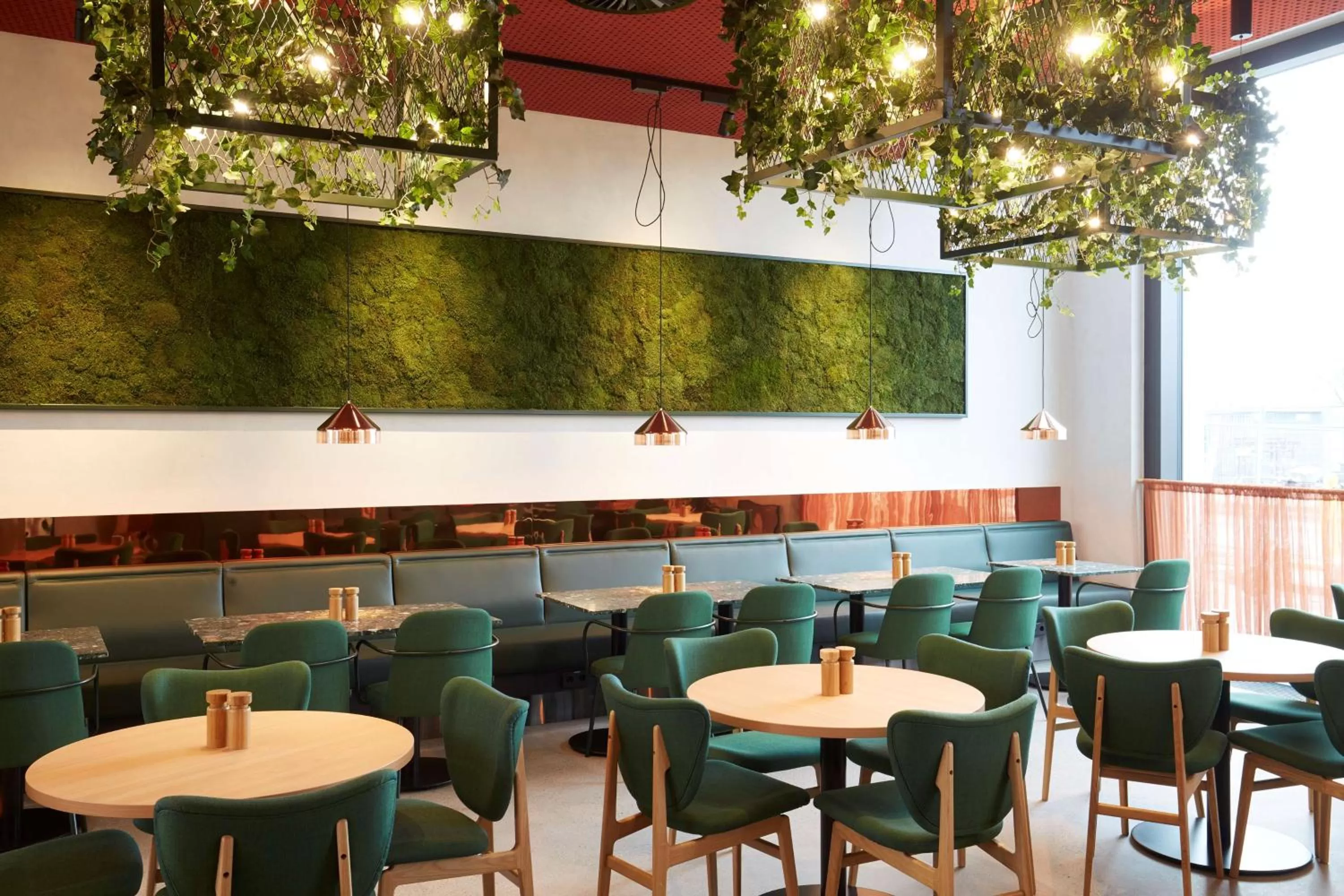 Restaurant/places to eat in Scandic Frankfurt Hafenpark