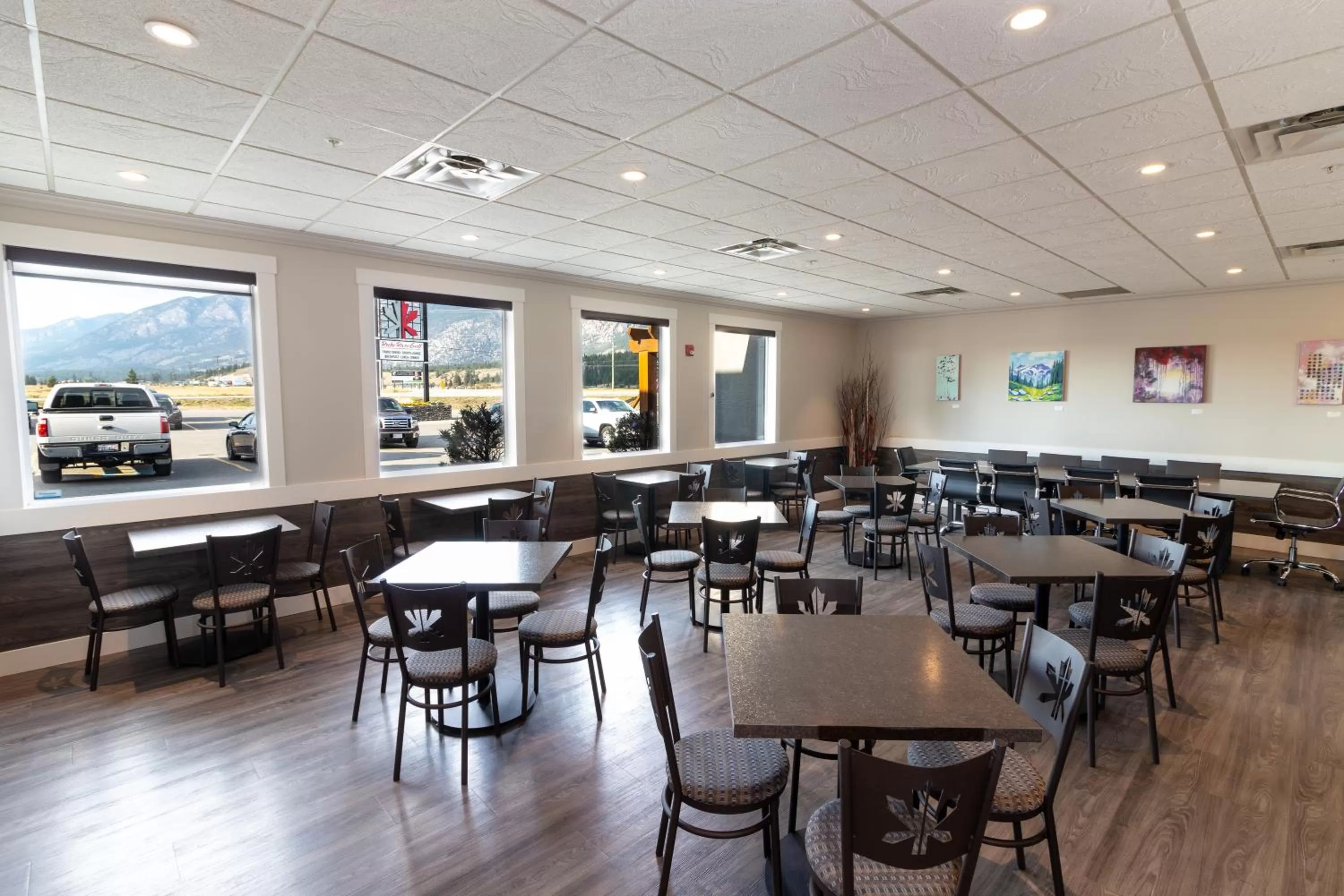 Restaurant/places to eat in The Kanata Inns Invermere