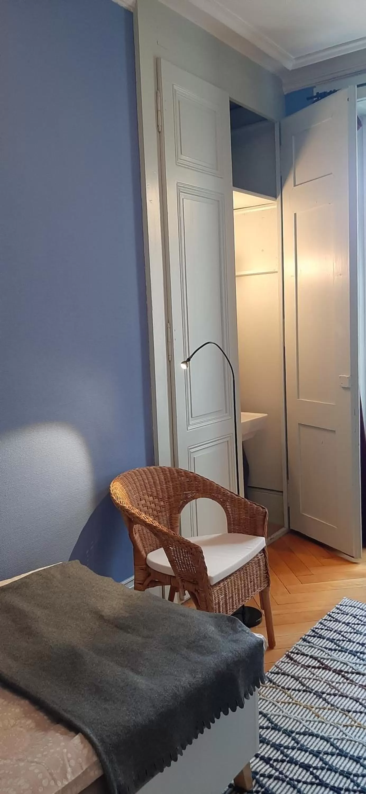 Photo of the whole room, Bed in Pension Bienvenue (Women only)