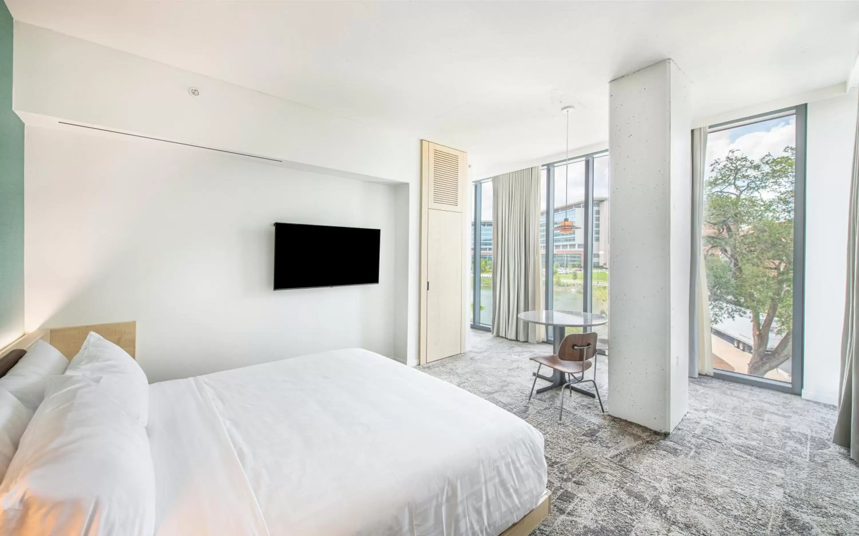 Deluxe King Suite in Hotel Eleo at the University of Florida Deluxe King Suite in Hotel Eleo at the University of Florida