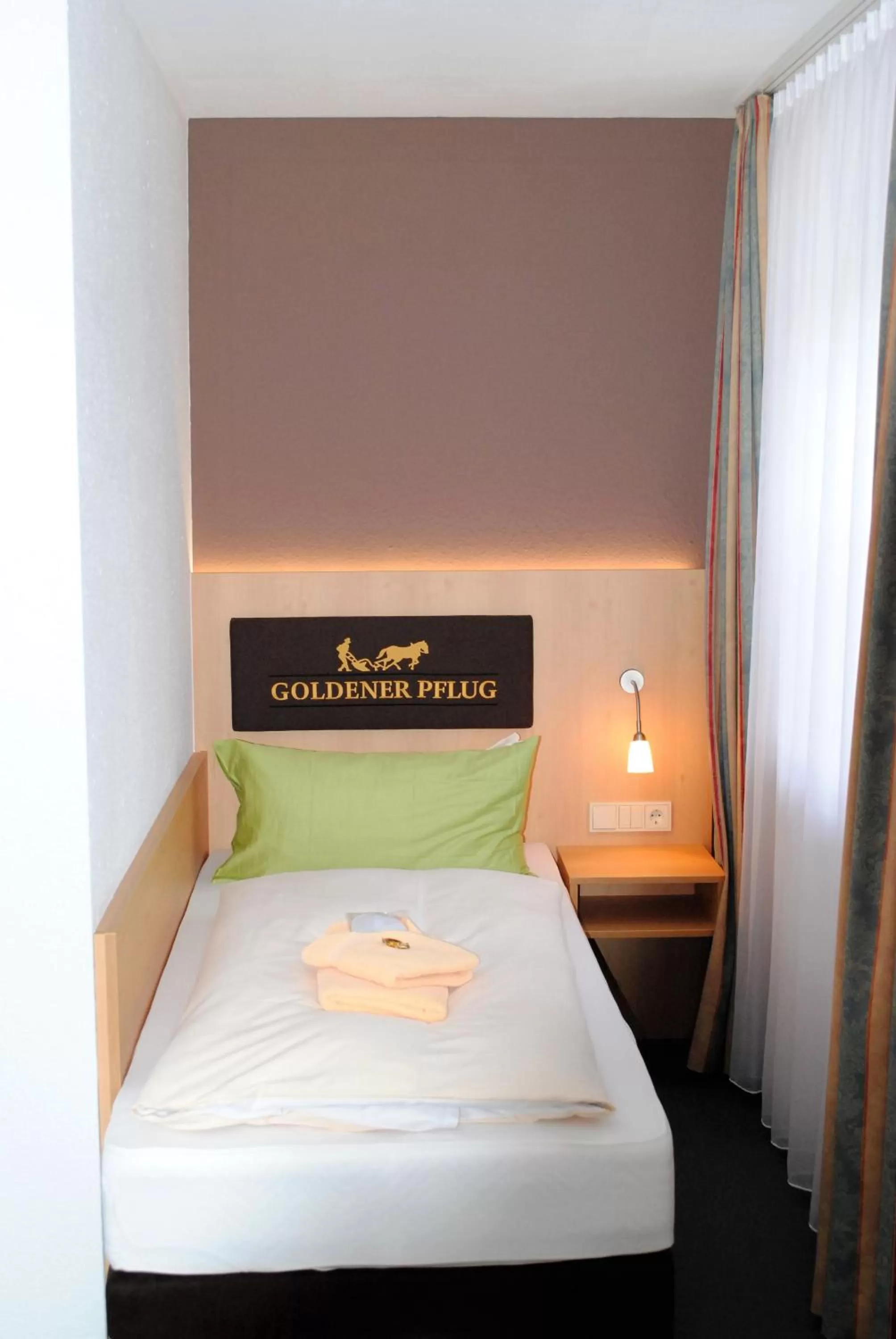 Bedroom, Bed in Landgasthof Goldener Pflug