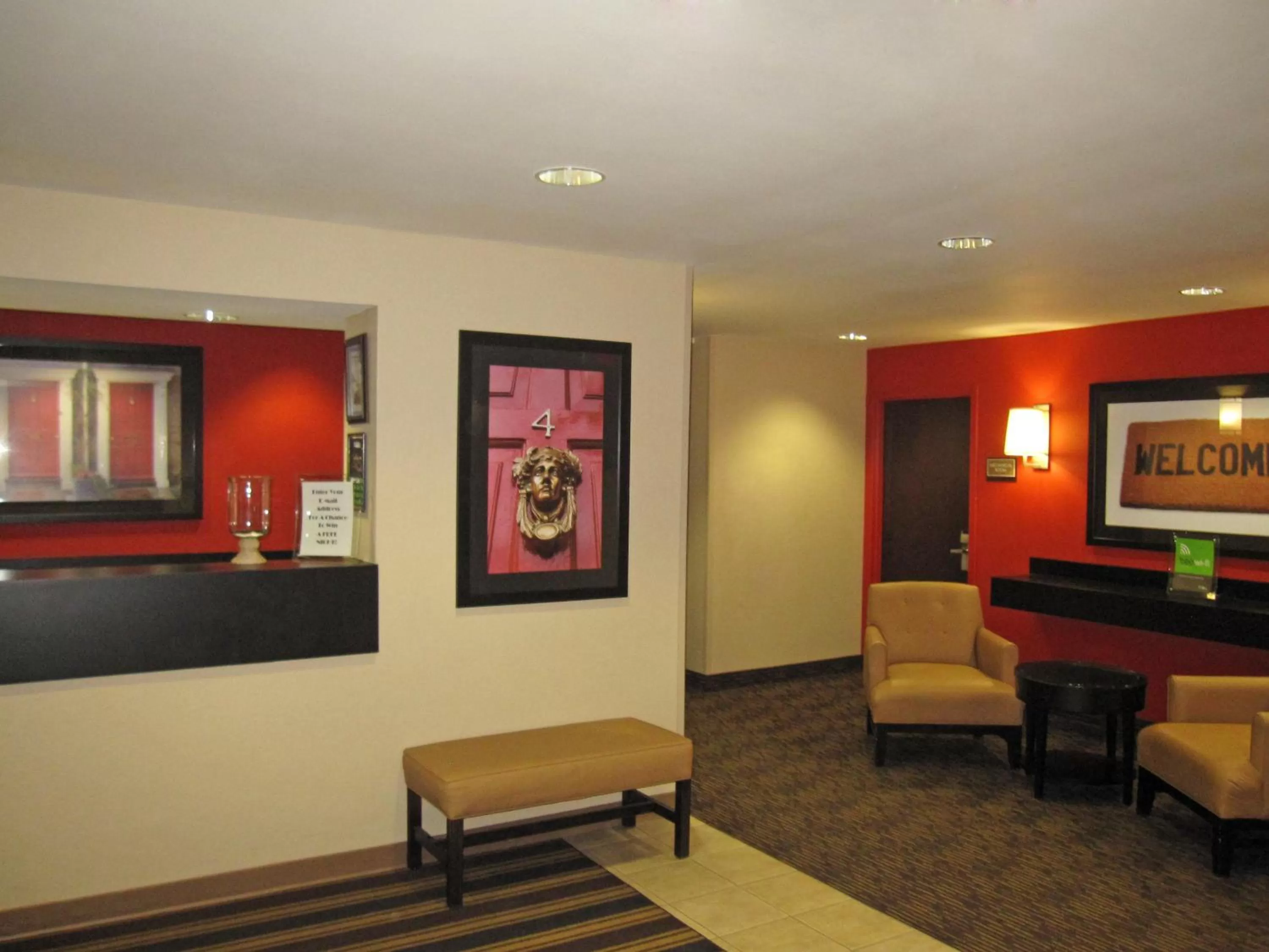 Lobby or reception in Studio 6 Fairfield, OH - Cincinnati