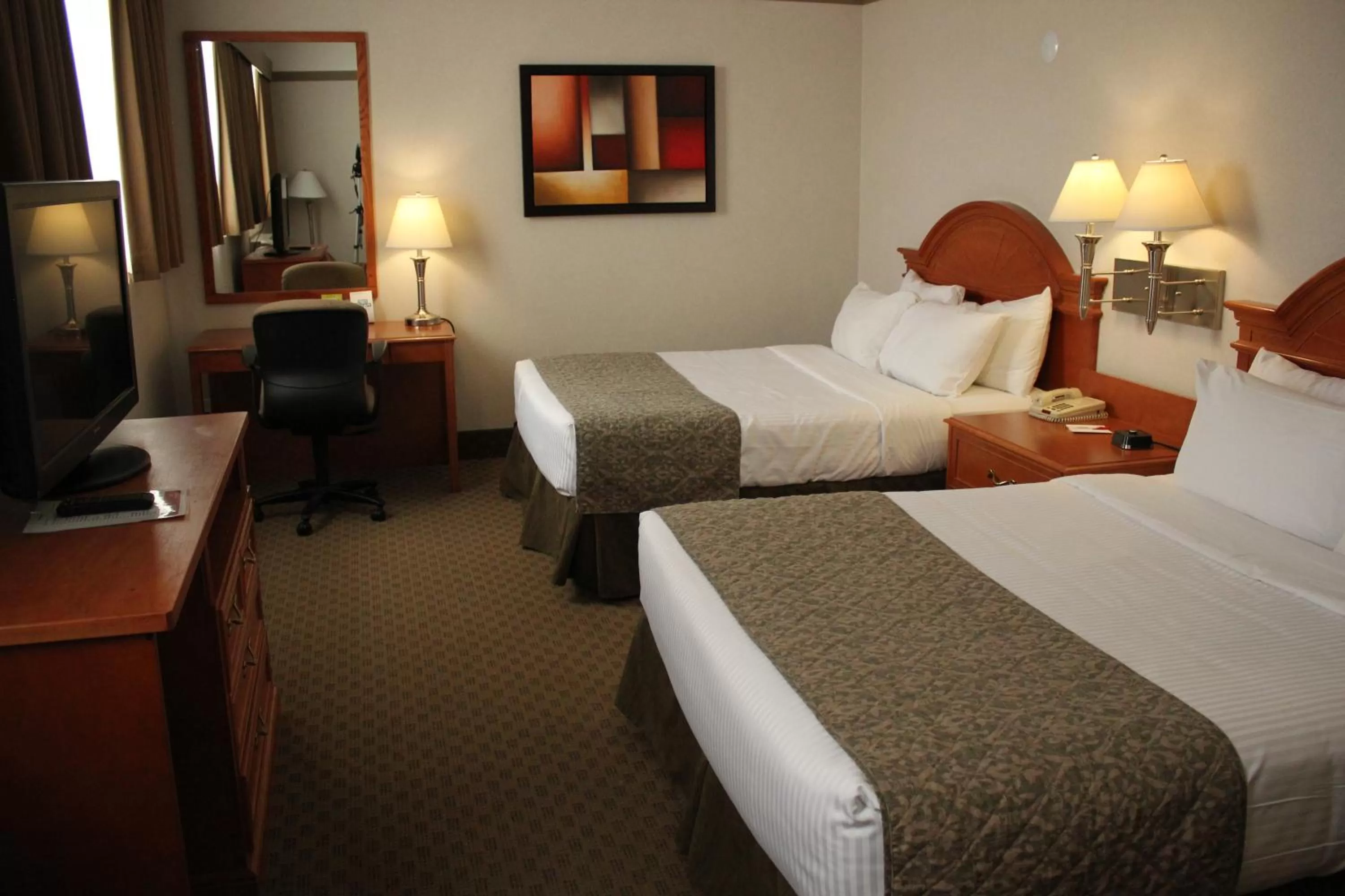 Bedroom, Bed in Ramada by Wyndham Edmonton South