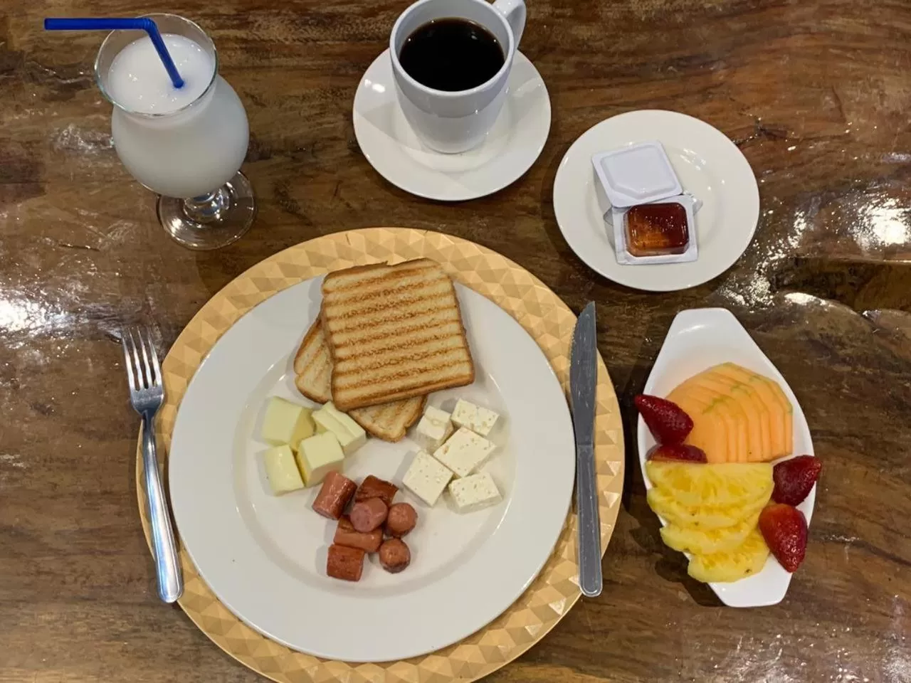 Breakfast in Hotel Boutique Campanario del Río
