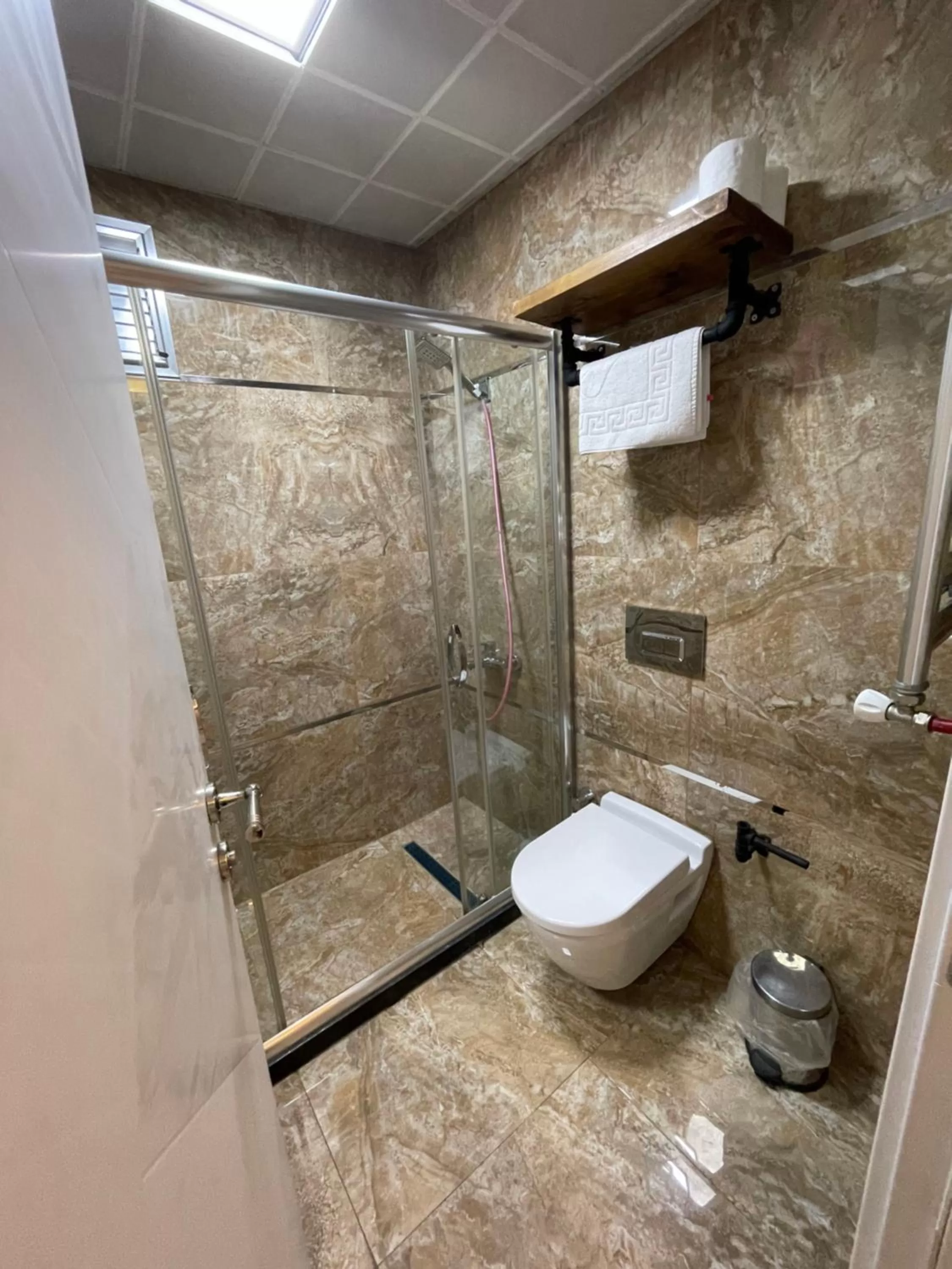 Bathroom in Arat Apartments