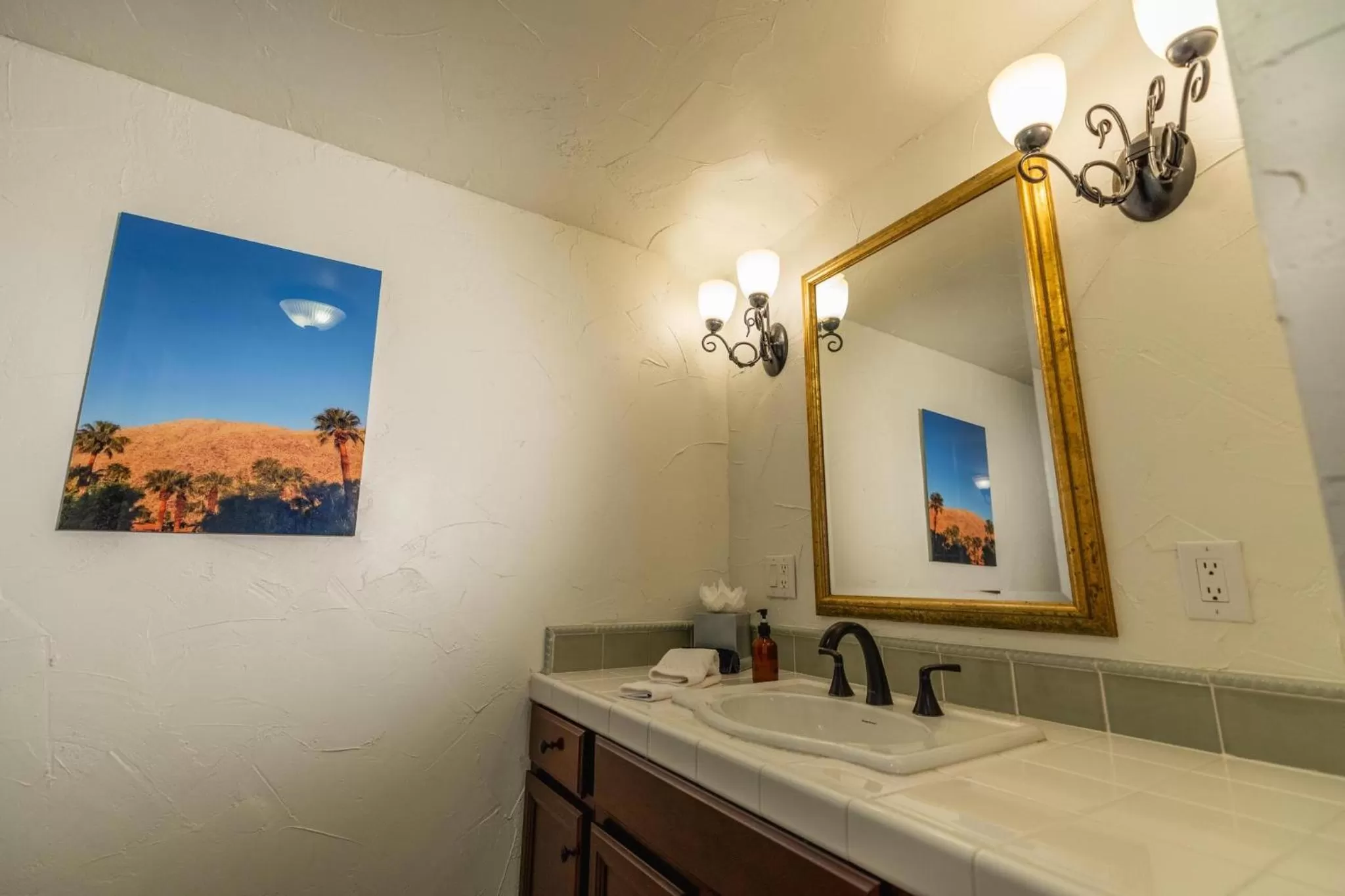 Bathroom in Old Ranch Inn - Adults Only 21 & Up
