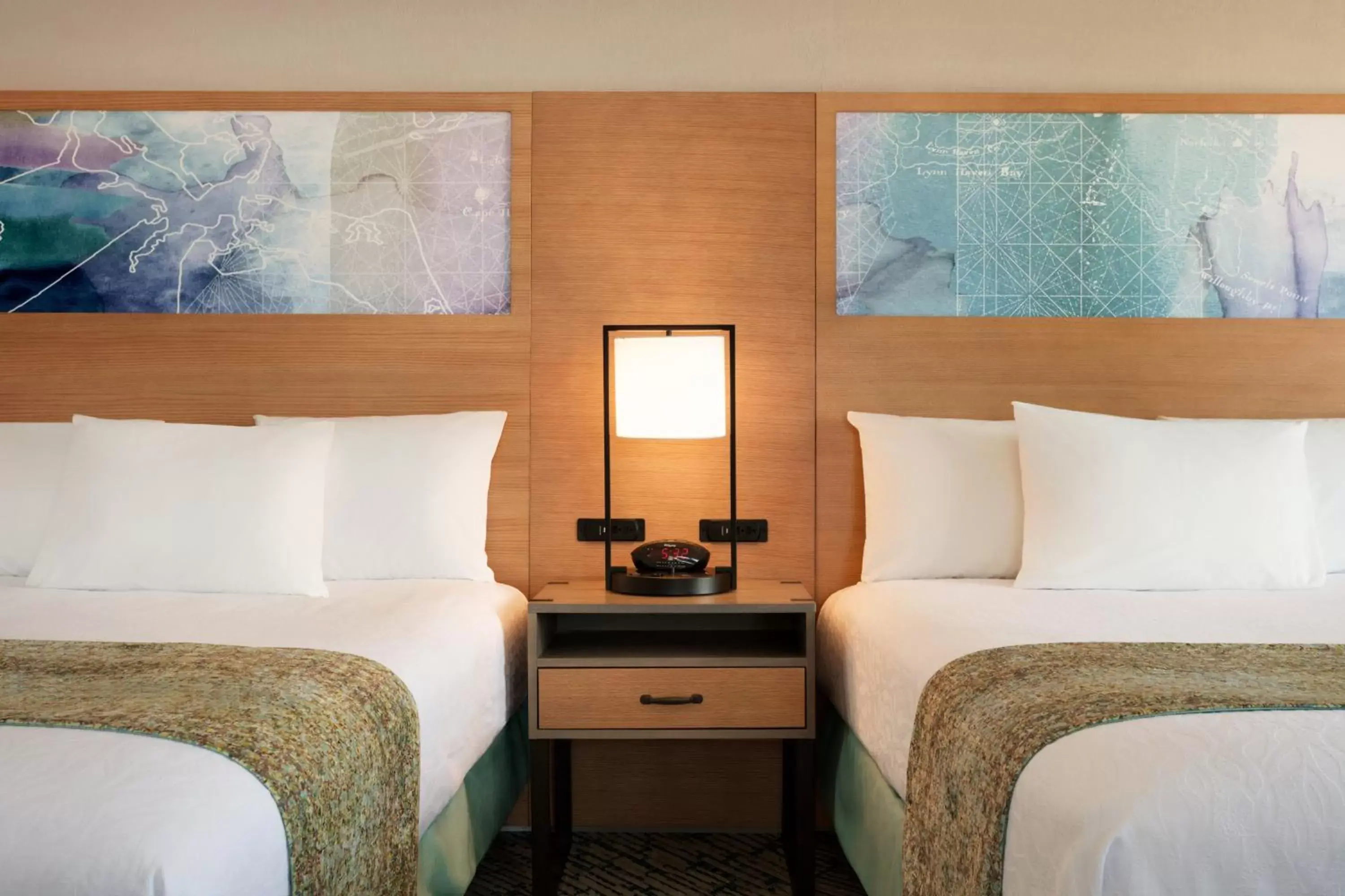 Superior Queen Studio with Two Queen Beds - Accessible/Non Smoking in Surfbreak Virginia Beach Oceanfront, an Ascend Collection Hotel Superior Queen Studio with Two Queen Beds - Accessible/Non Smoking in Surfbreak Virginia Beach Oceanfront, an Ascend Collection Hotel