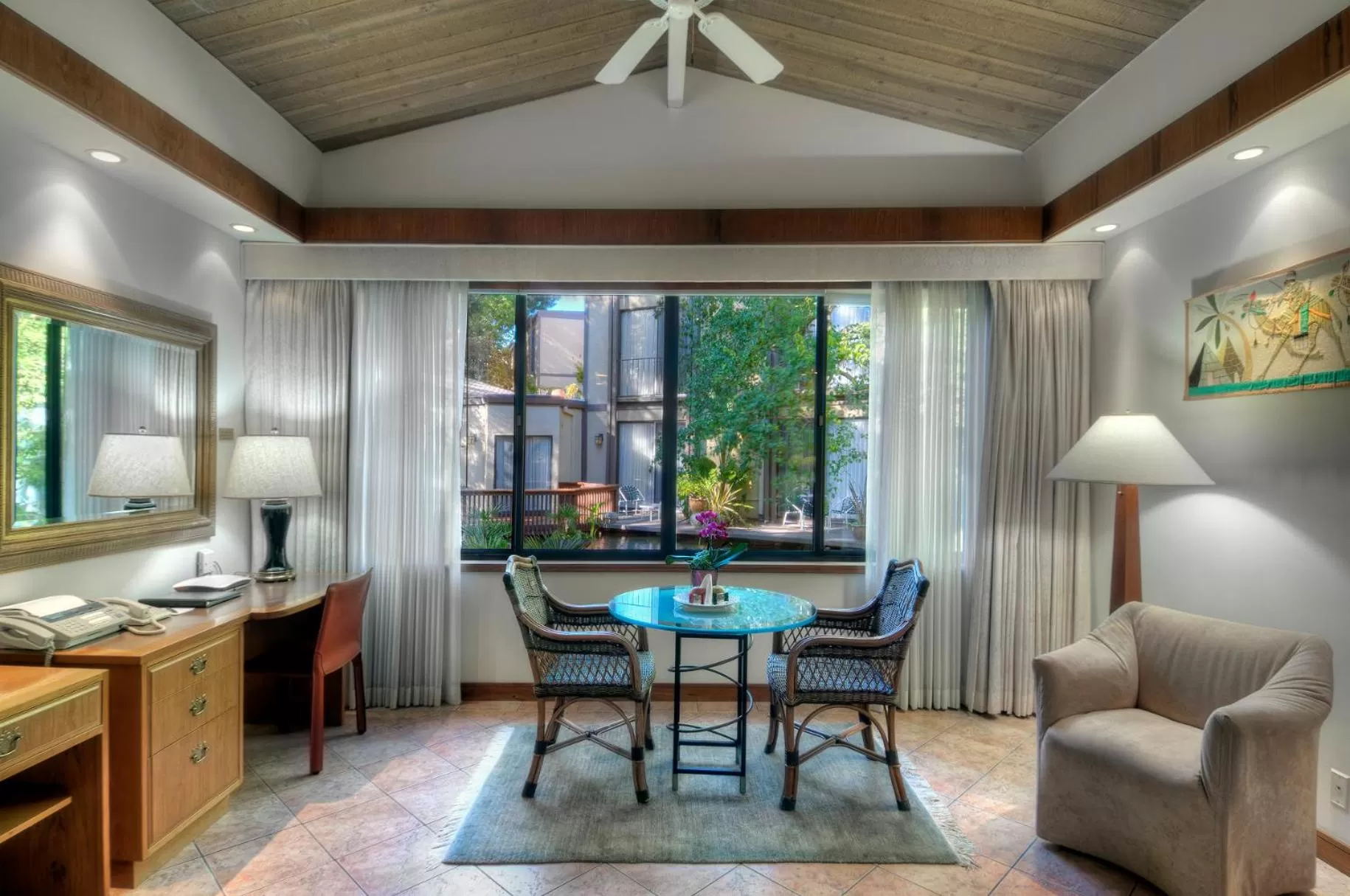 Seating area in Dinah's Garden Hotel