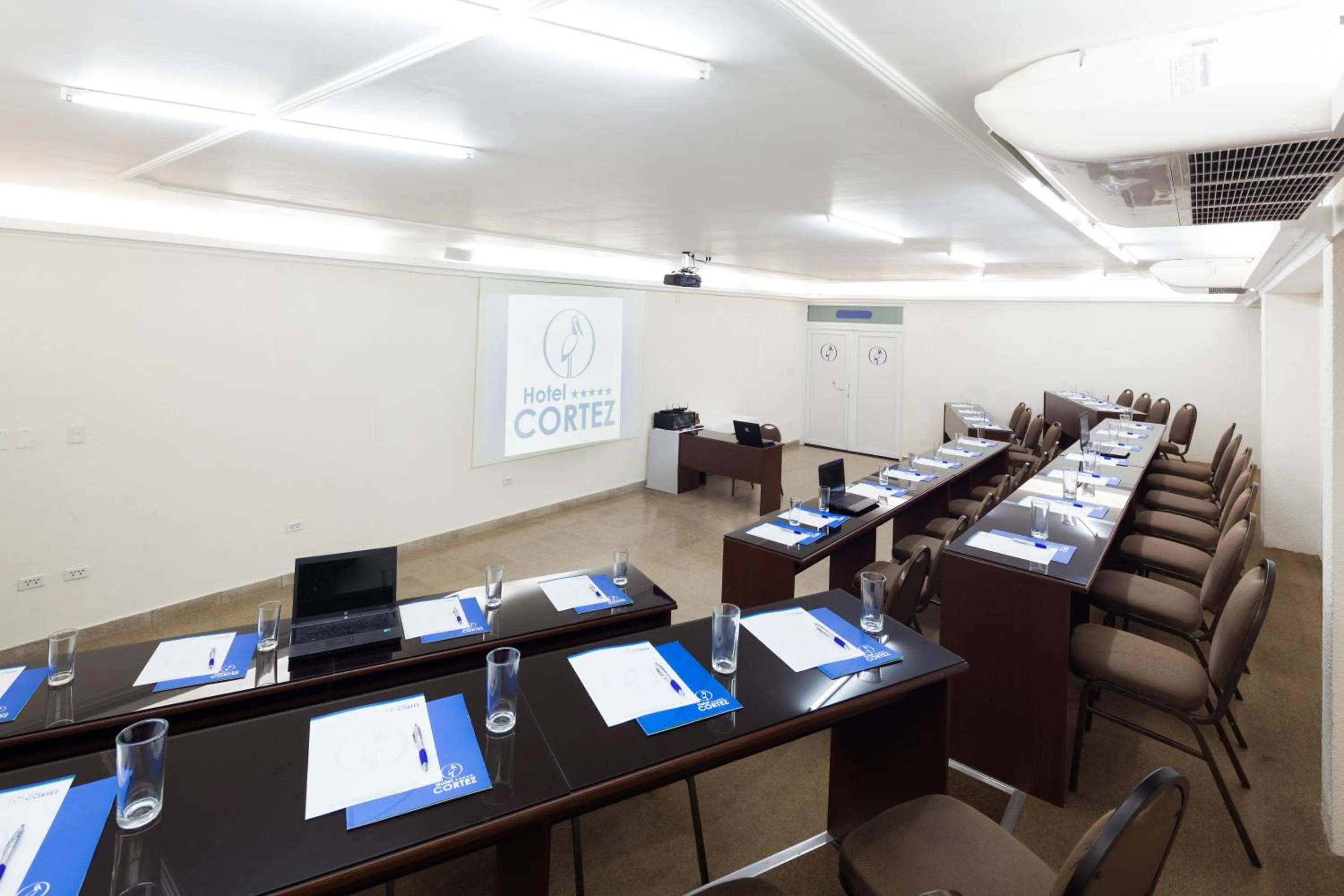 Meeting/conference room in Hotel Cortez