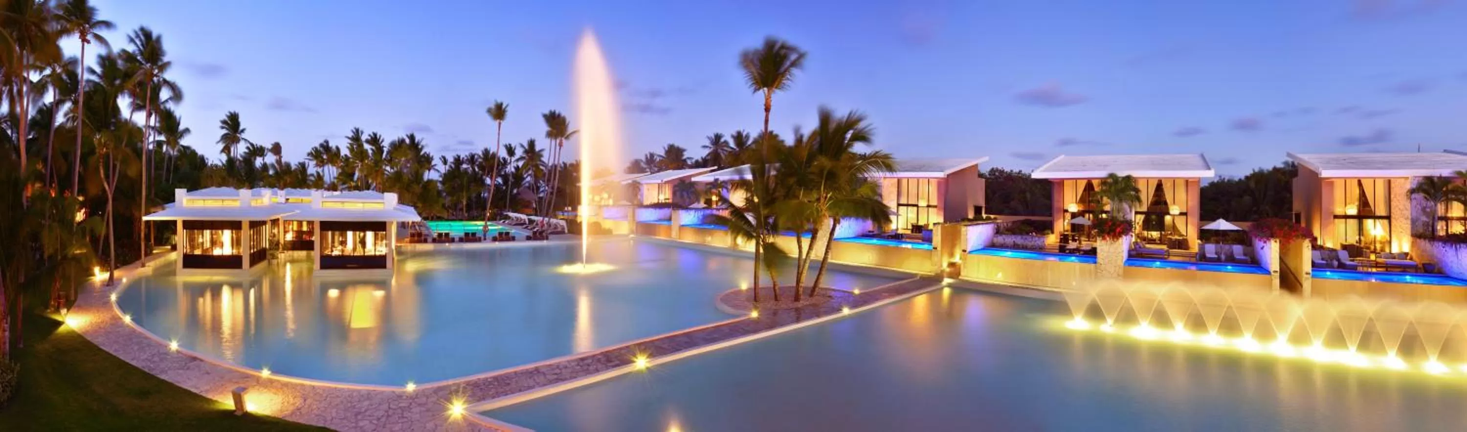 Swimming pool in Catalonia Royal Bavaro - All Inclusive - Adults Only