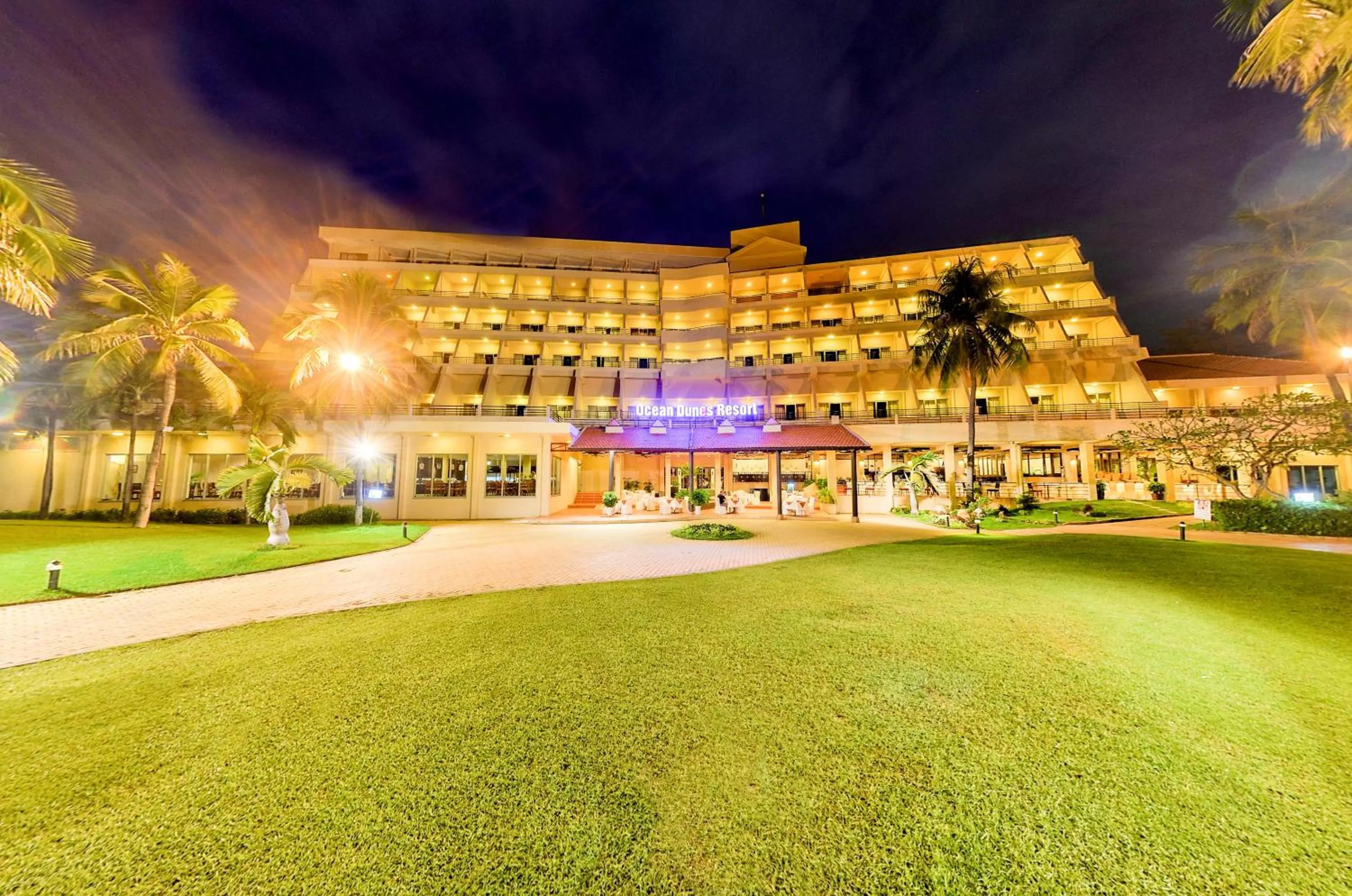 Night in Phan Thiet Ocean Dunes Resort