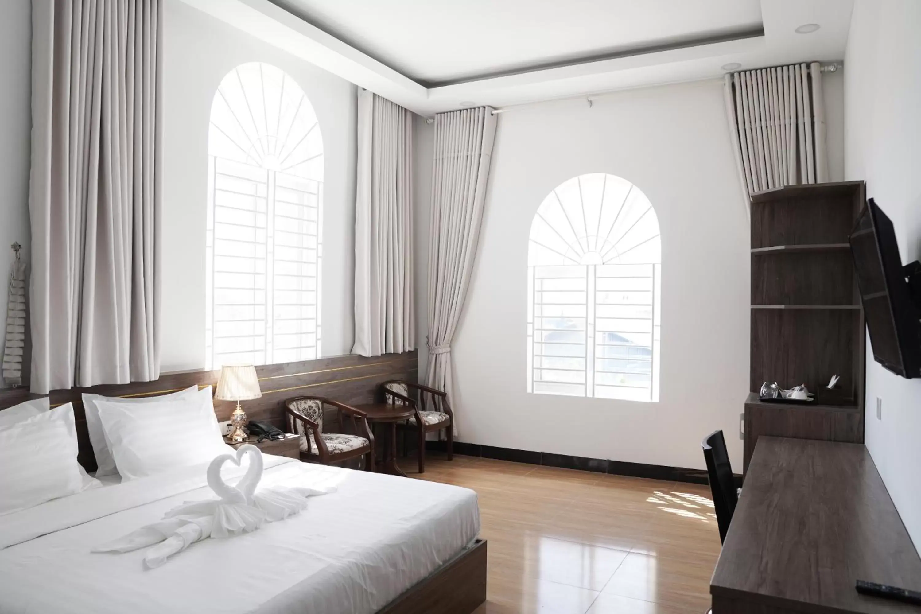 Superior King Room in Apple Hotel Three - Phnom Penh Superior King Room in Apple Hotel Three - Phnom Penh