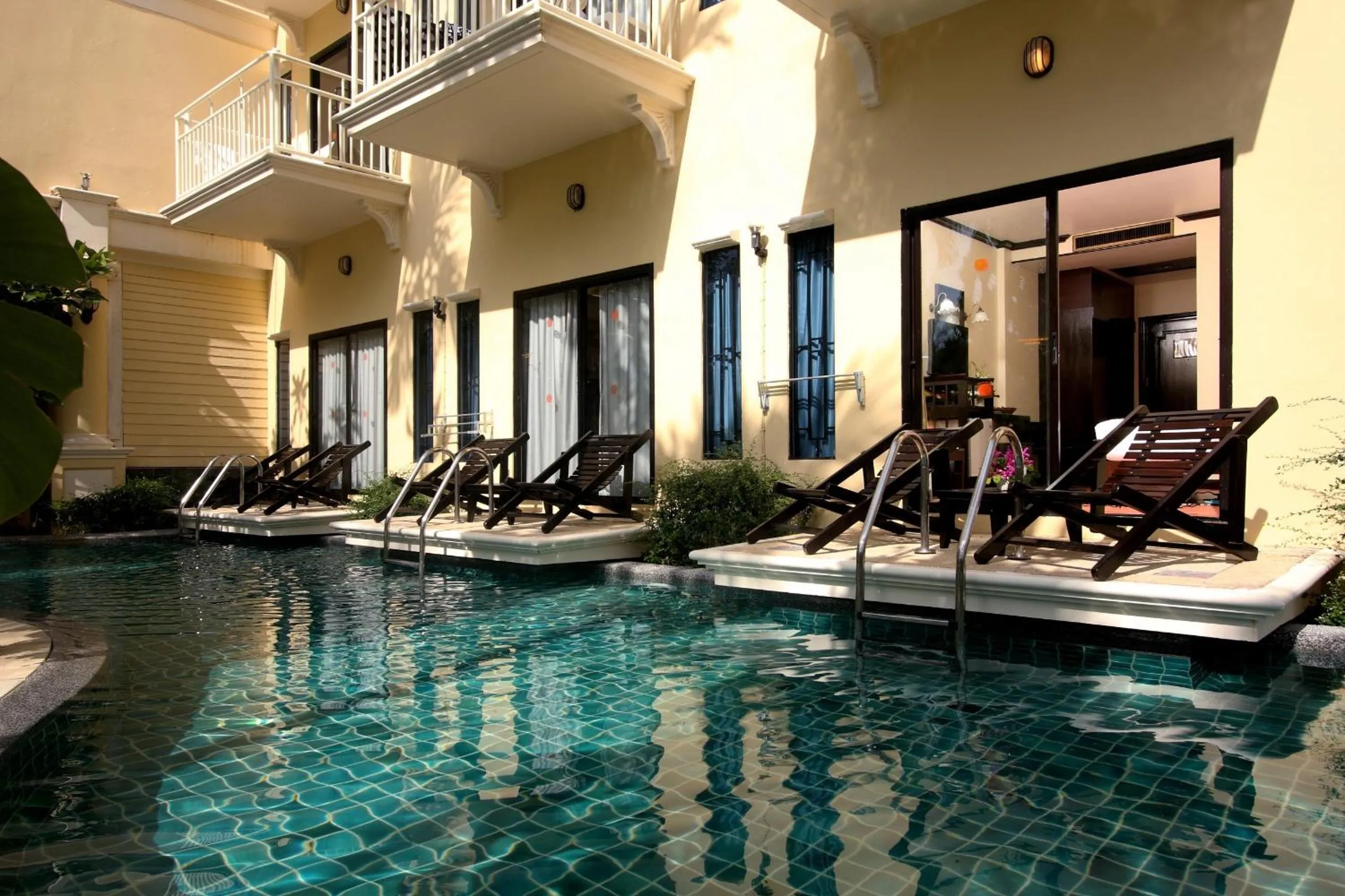 Swimming pool in The Front Village - SHA Plus