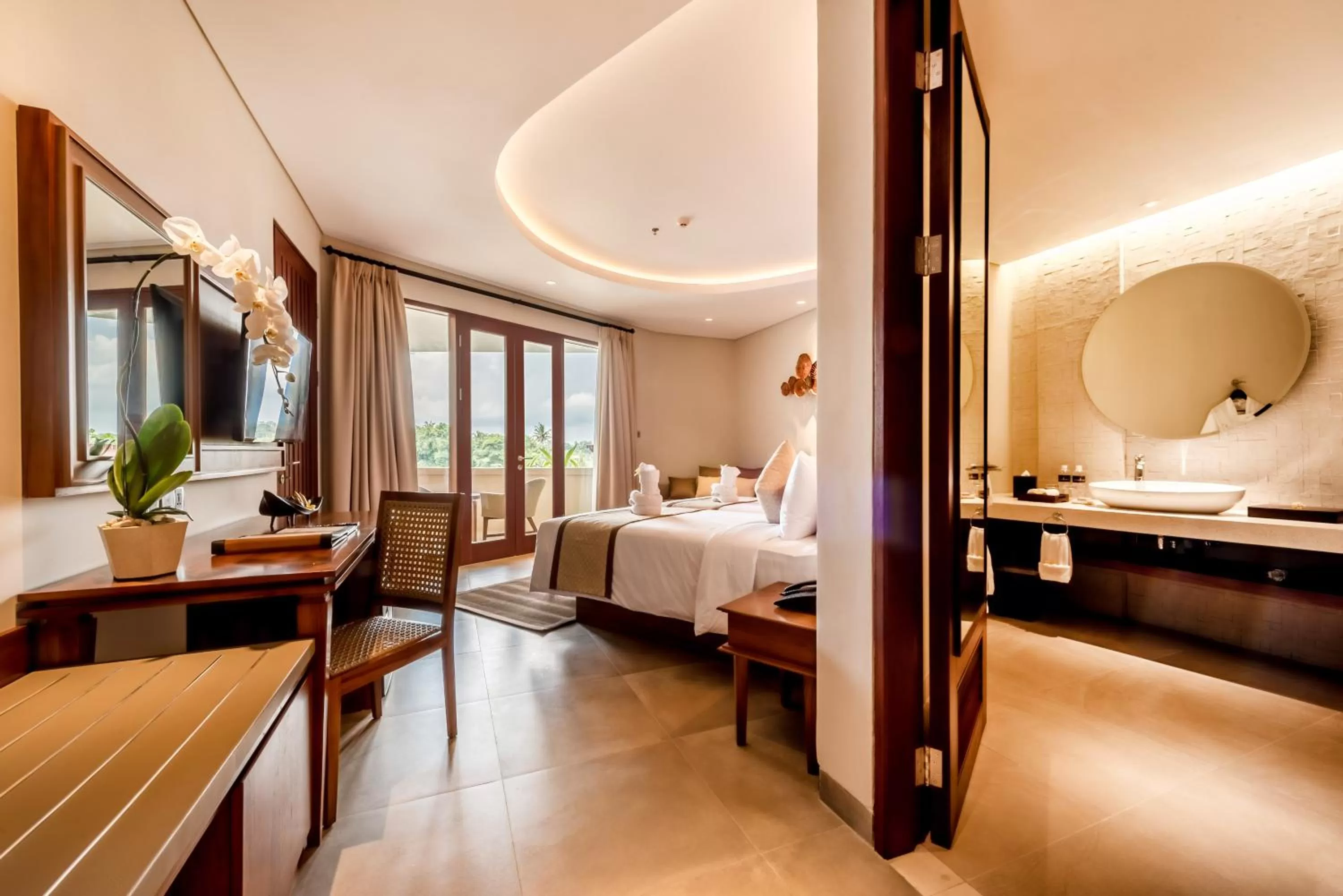 Photo of the whole room, Bed in tanadewa Resort Ubud Bali by Cross Collection