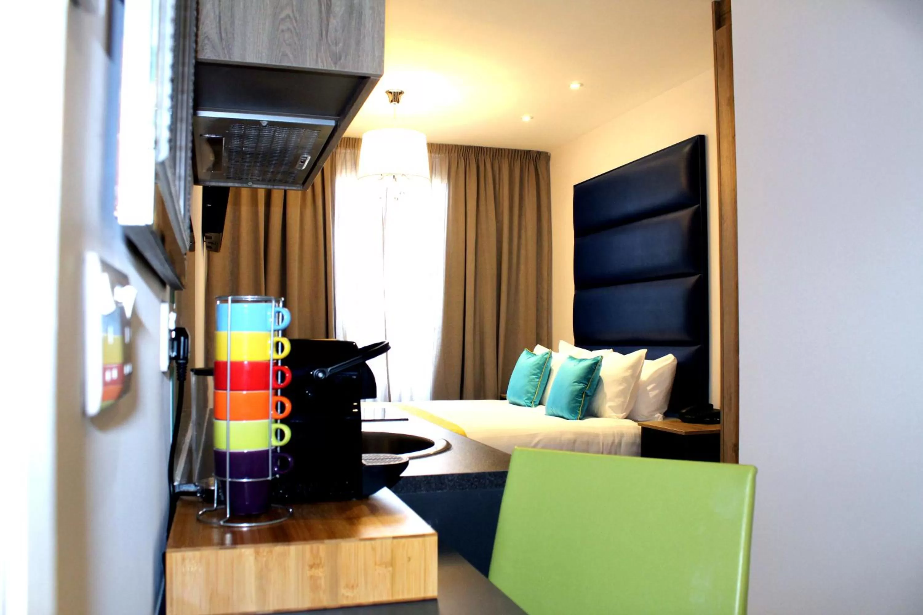 Double Studio in 1 Craven Hill Gardens