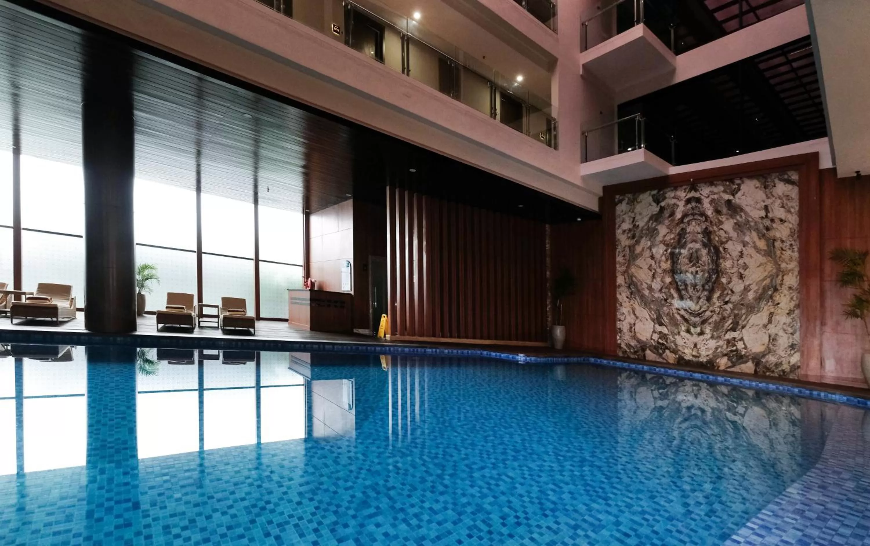 Swimming pool in Dream of Aventus Hotel Kuta