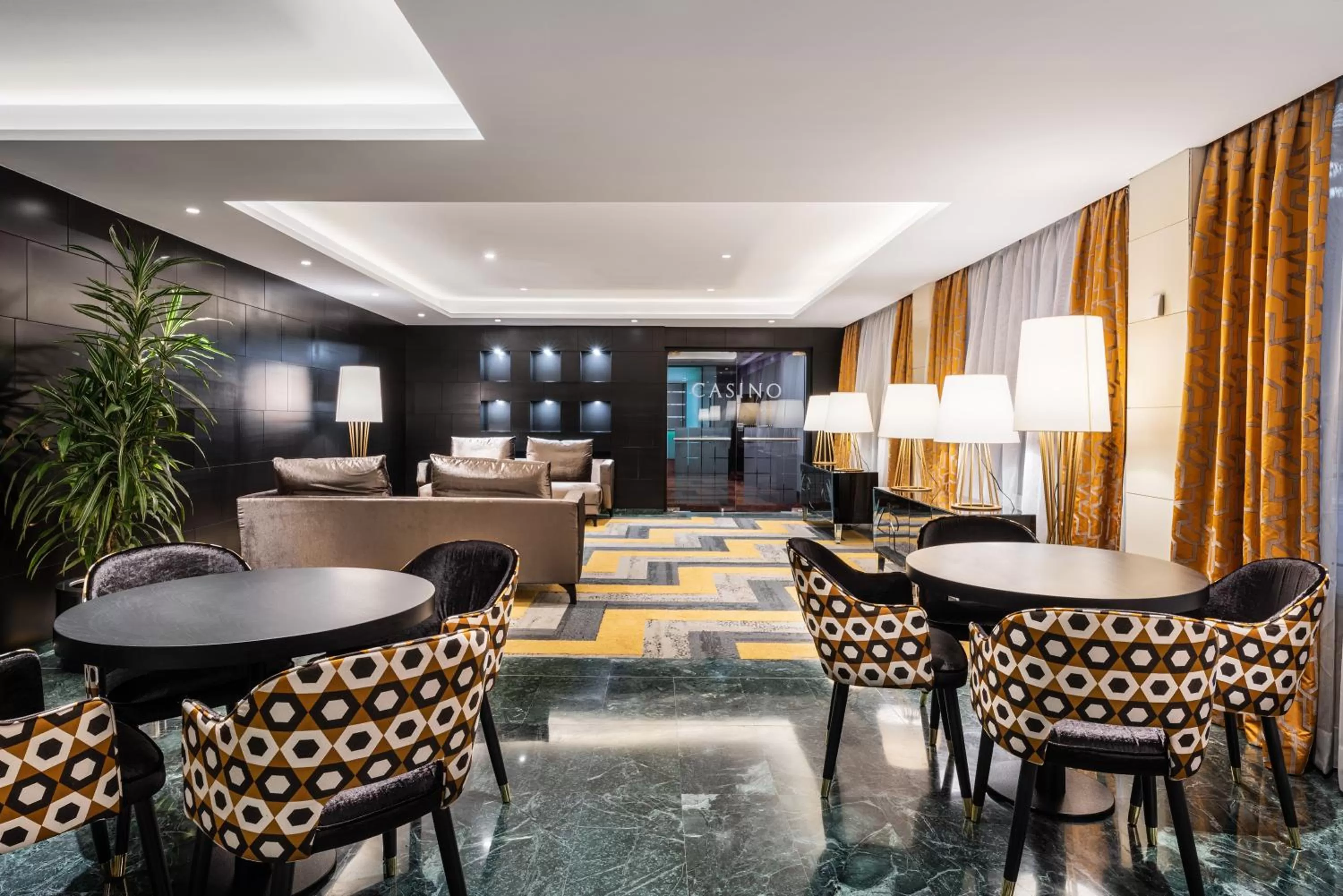 Seating area in Eurostars Atlántico