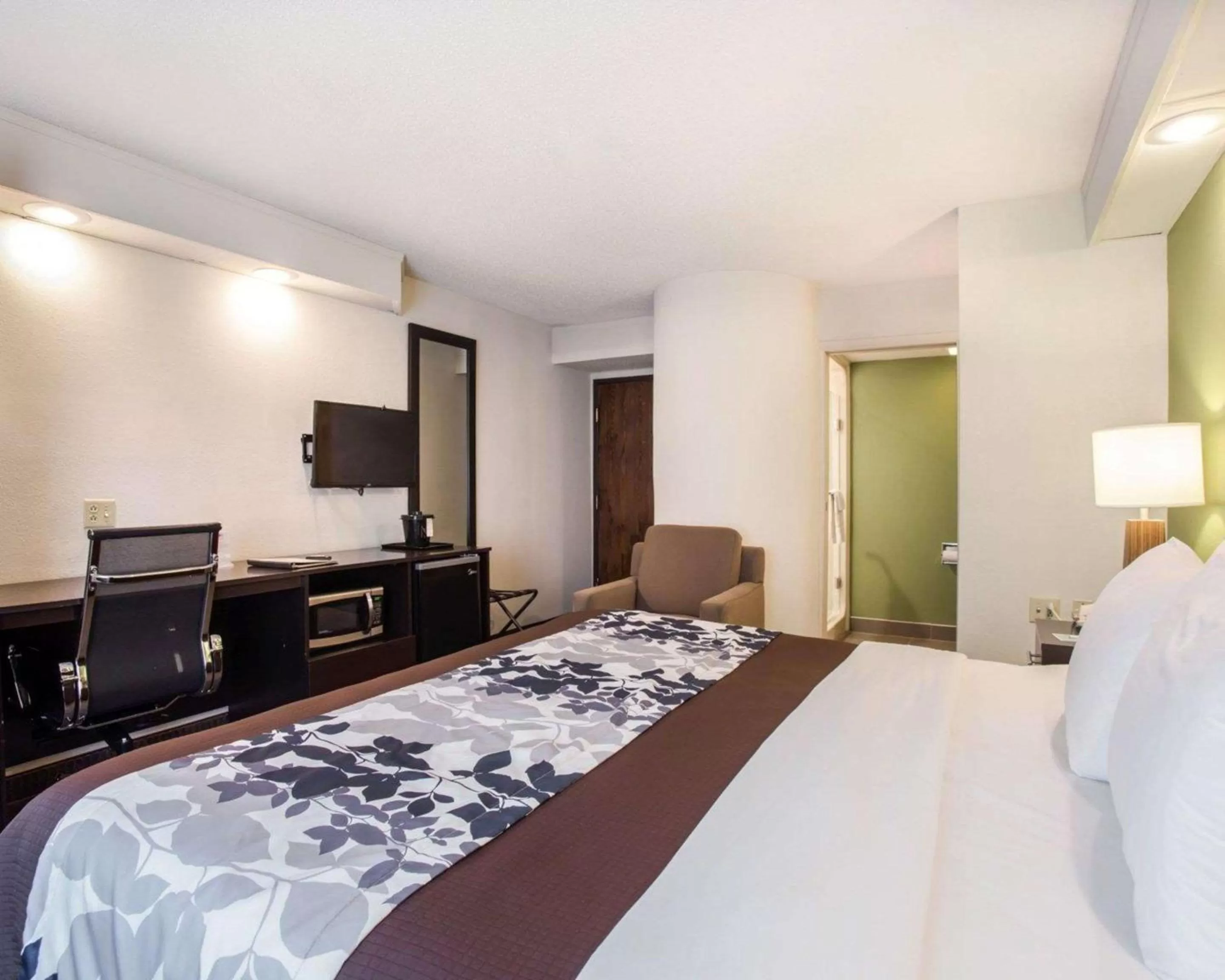 Photo of the whole room in Sleep Inn Nashville North - Downtown Area