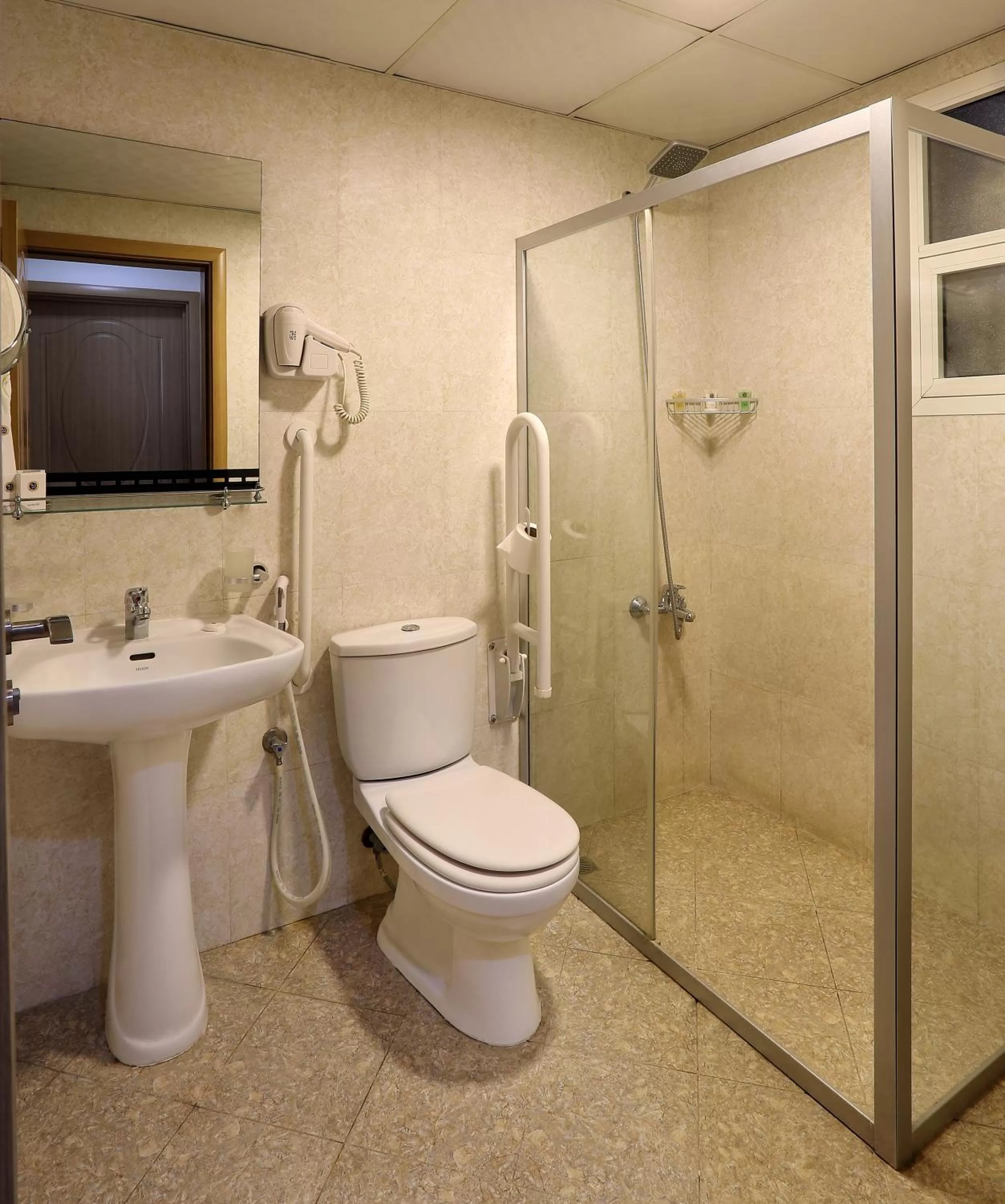 Toilet in Al Smou Hotel Apartments - MAHA HOSPITALITY GROUP