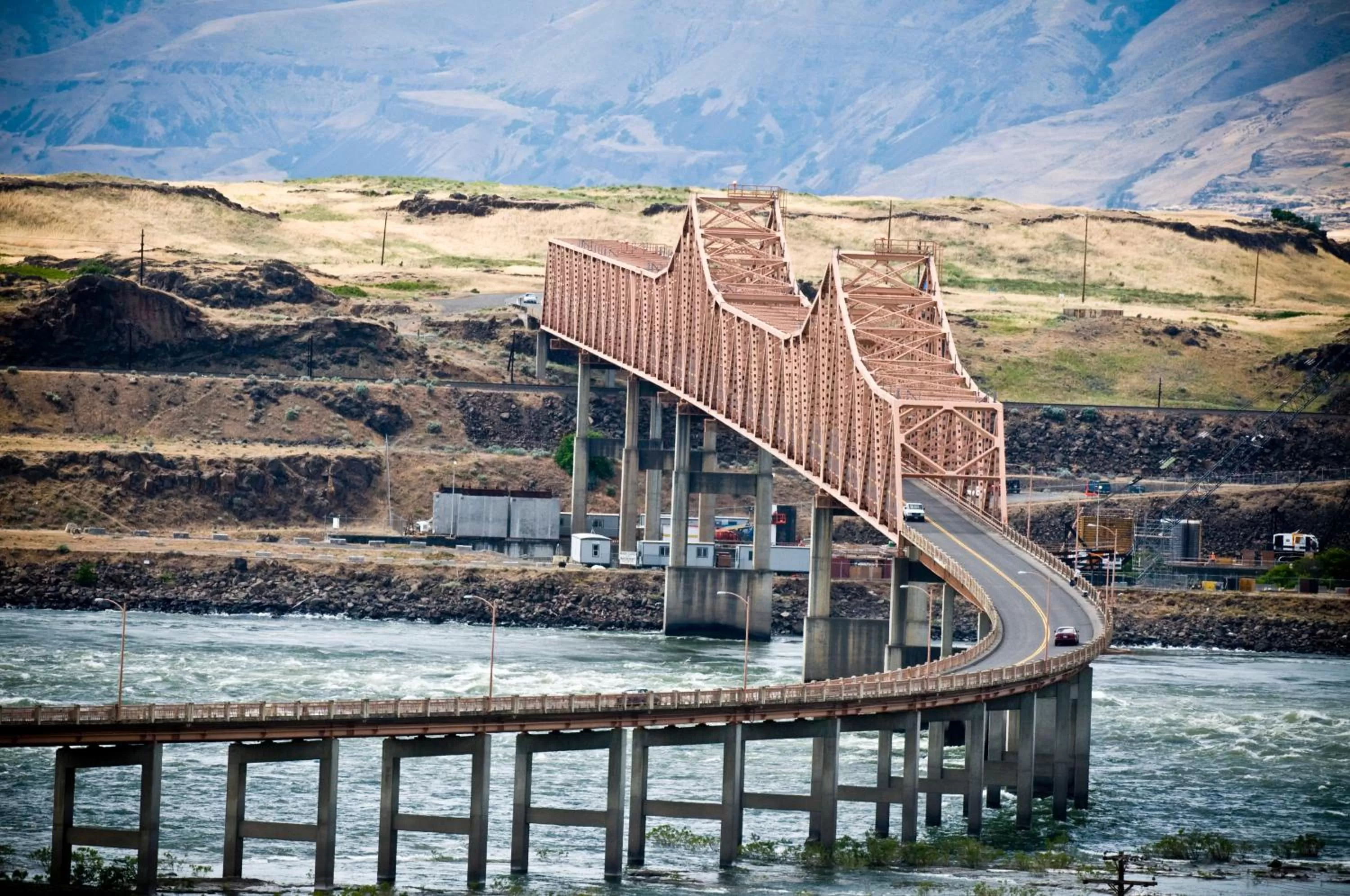 Area and facilities in Celilo Inn