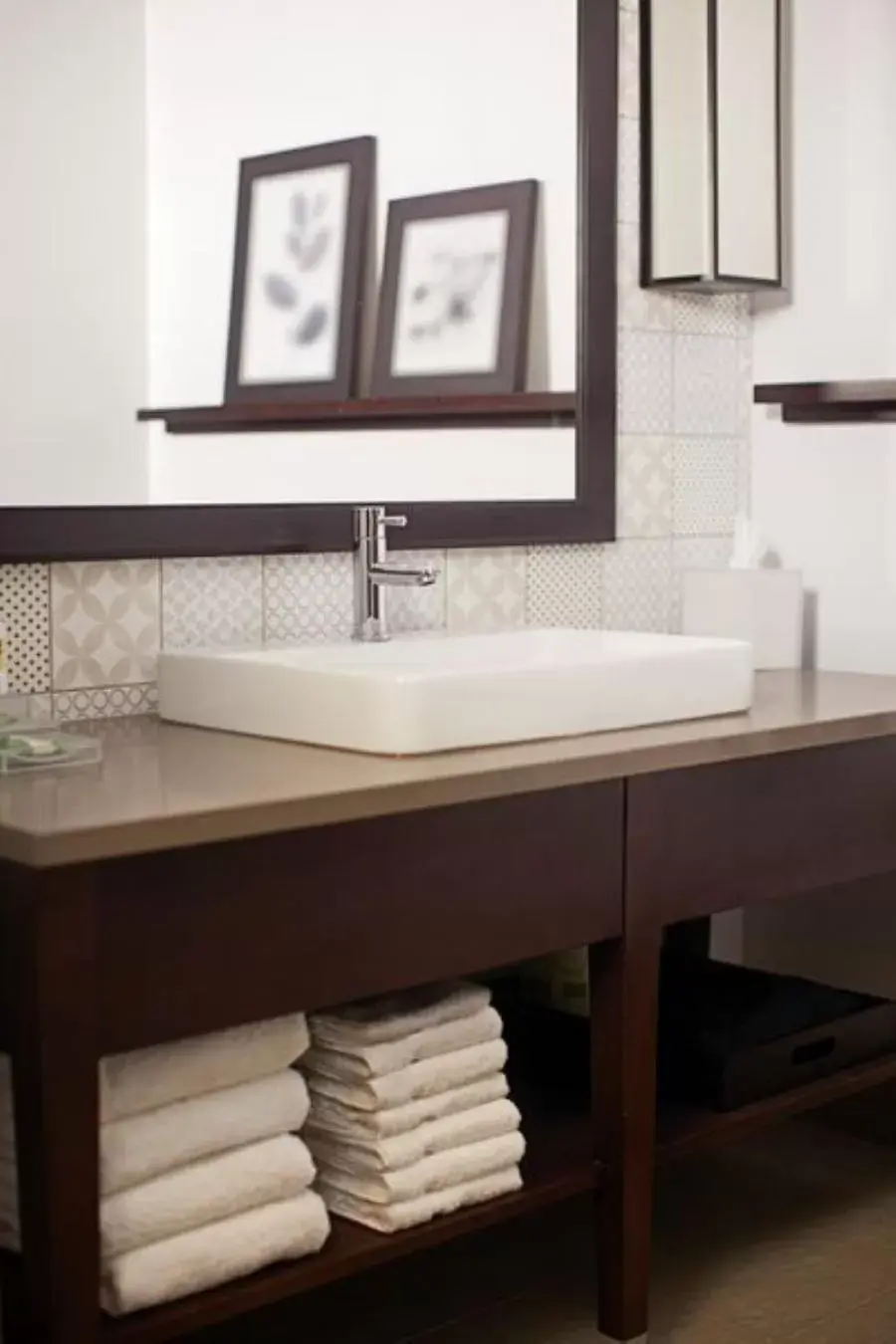 Extended Stay King Suite - Non-Smoking in Country Inn & Suites by Radisson, York, PA Extended Stay King Suite - Non-Smoking in Country Inn & Suites by Radisson, York, PA