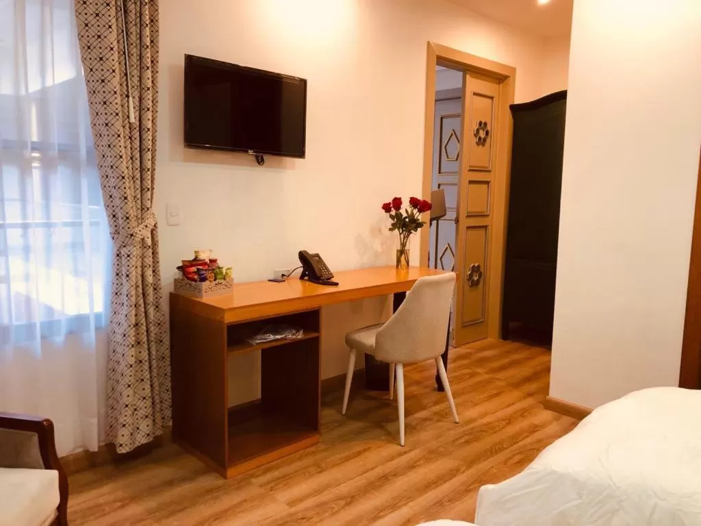 TV and multimedia, Bed in Adamas House Hotel Boutique