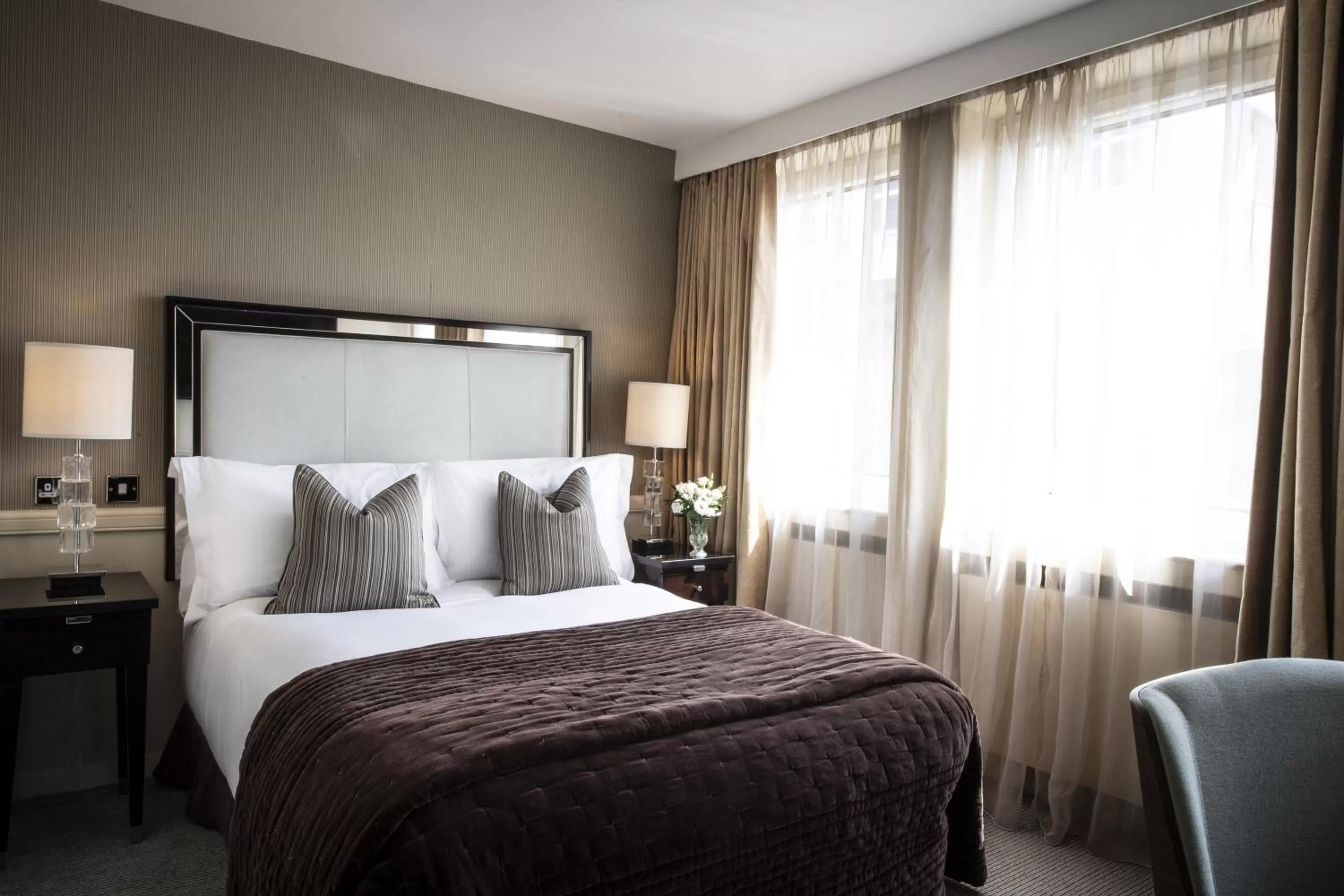 Photo of the whole room, Bed in The Bristol Hotel