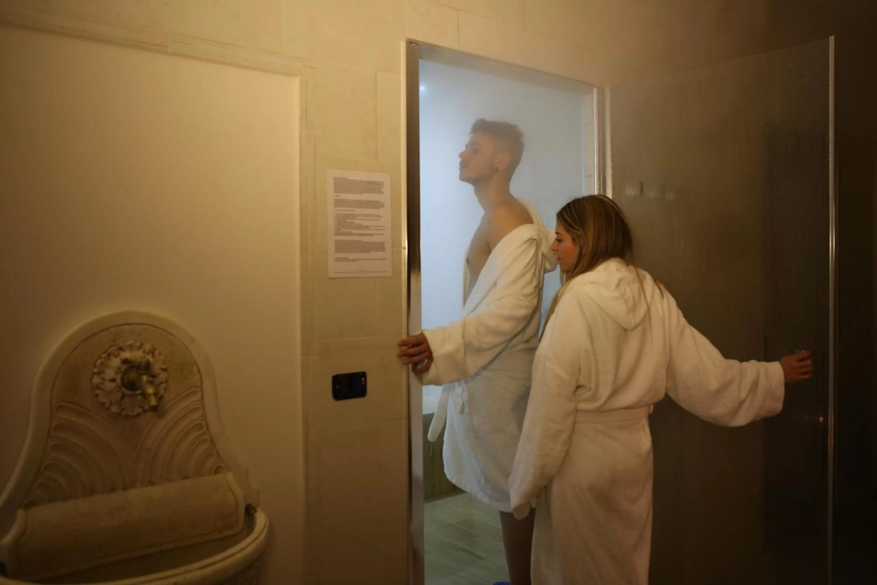Steam room in Grand Hotel Stella Maris Italia