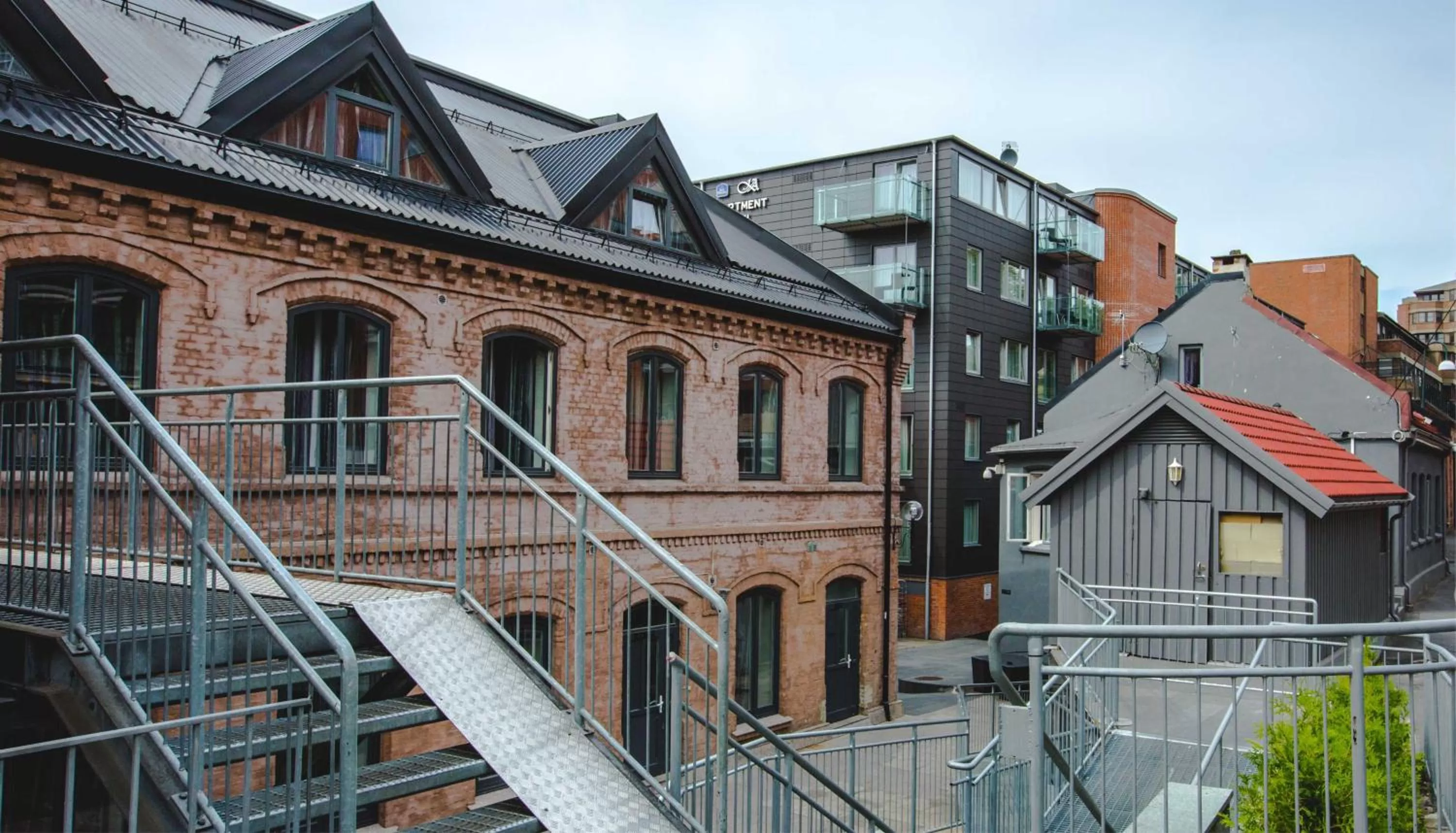 Neighbourhood in Central City Apartments