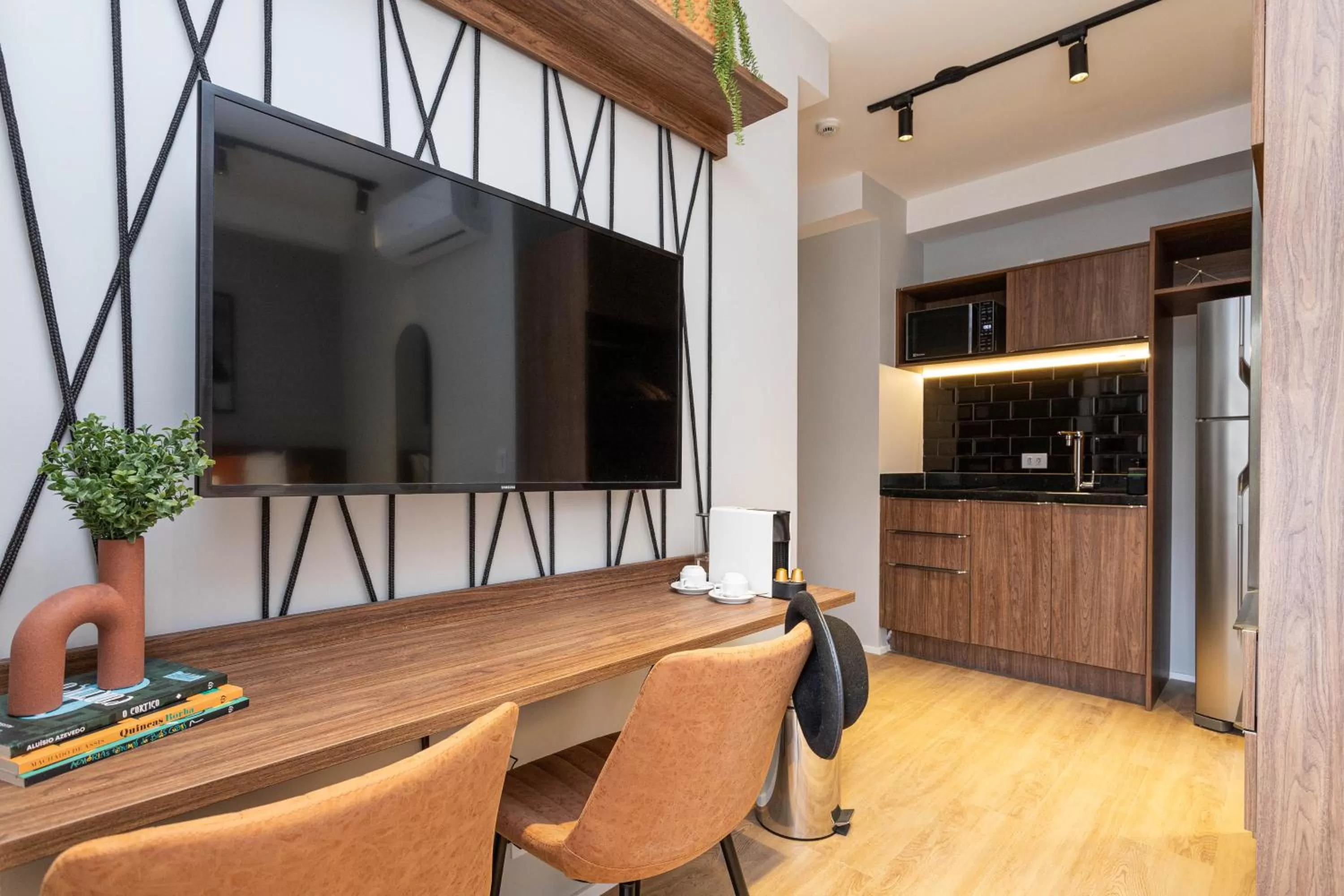 Communal lounge/ TV room in Charlie Hotel Atmosfera Paulista