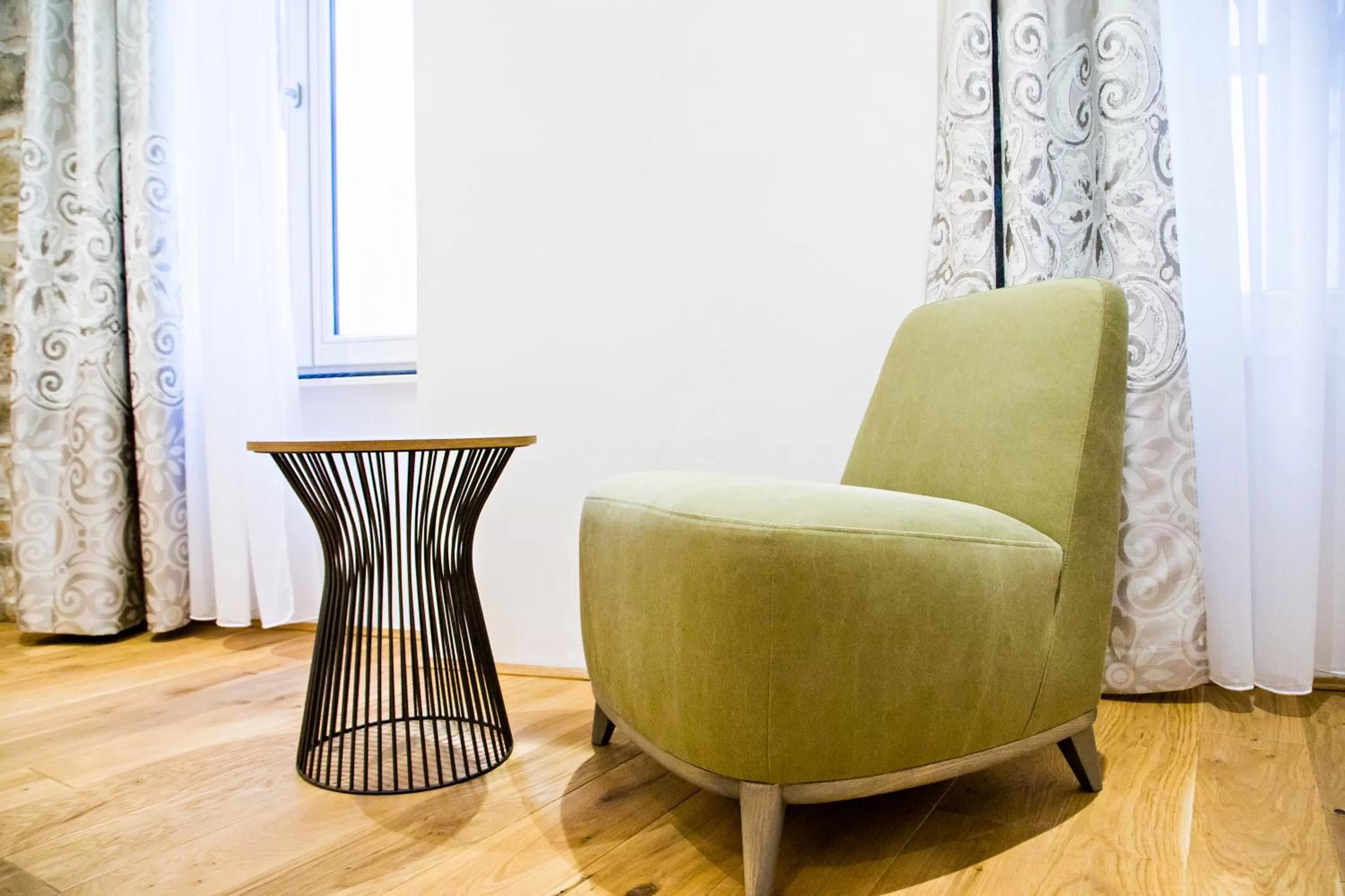 Seating area in MEMENTO B&B Piran