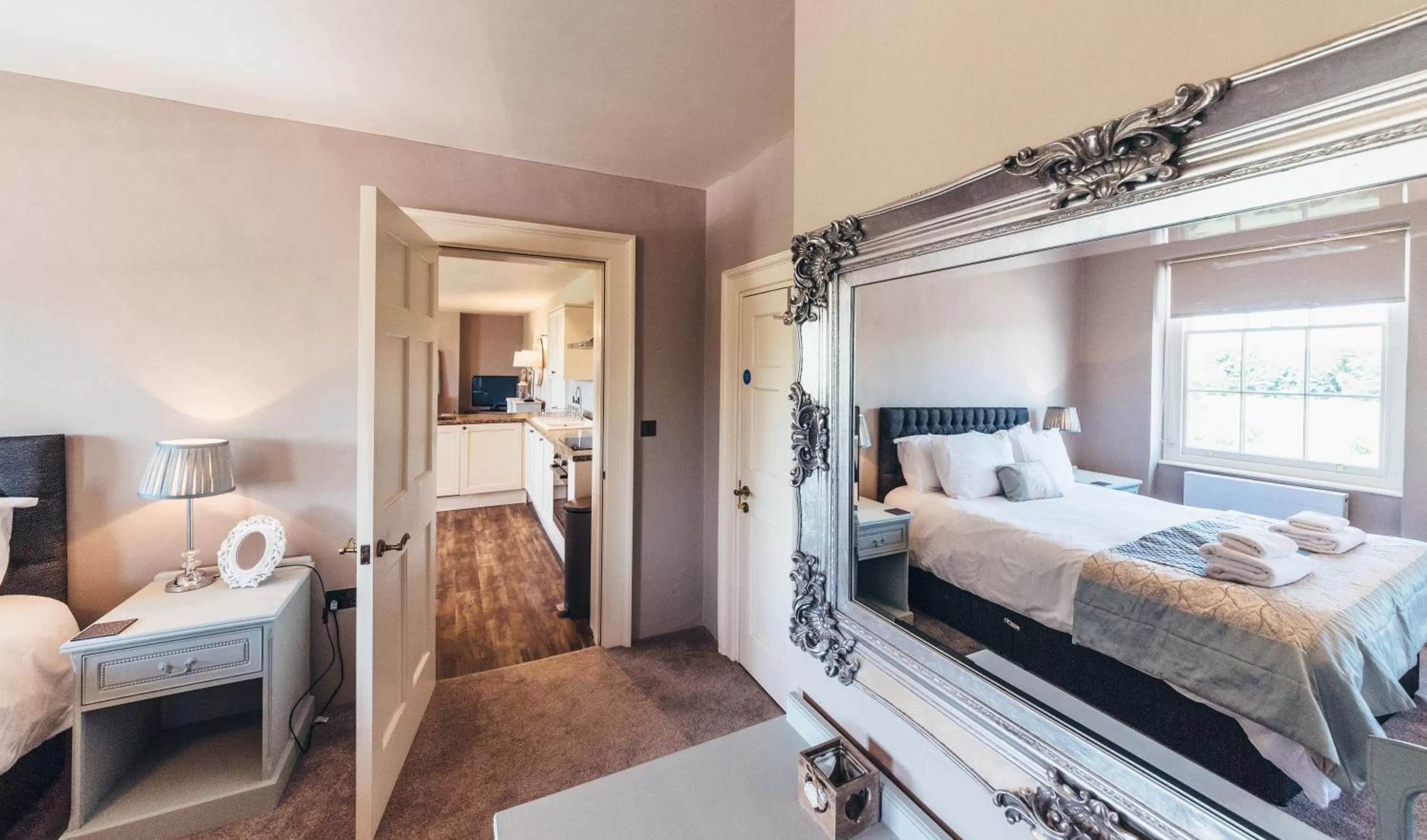 Bedroom, Bed in Birchover Bridgford Hall