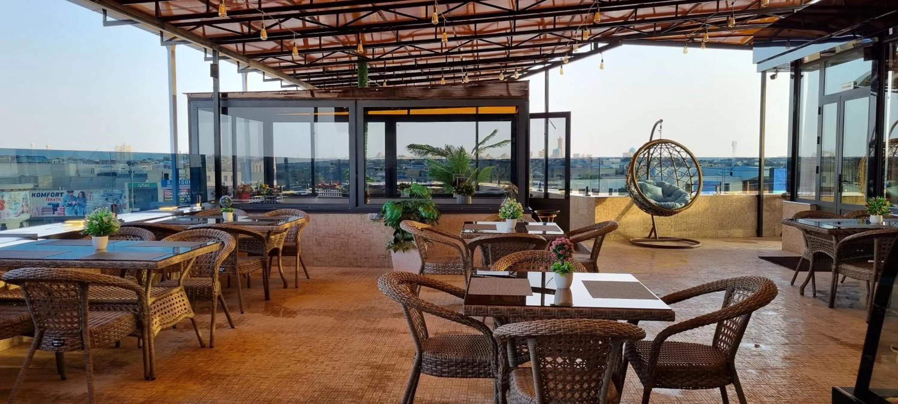 Restaurant/Places to Eat in Samarqand Darvoza